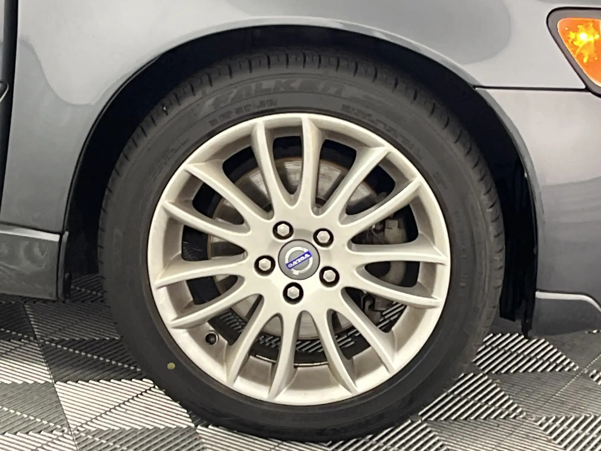 Volvo S40