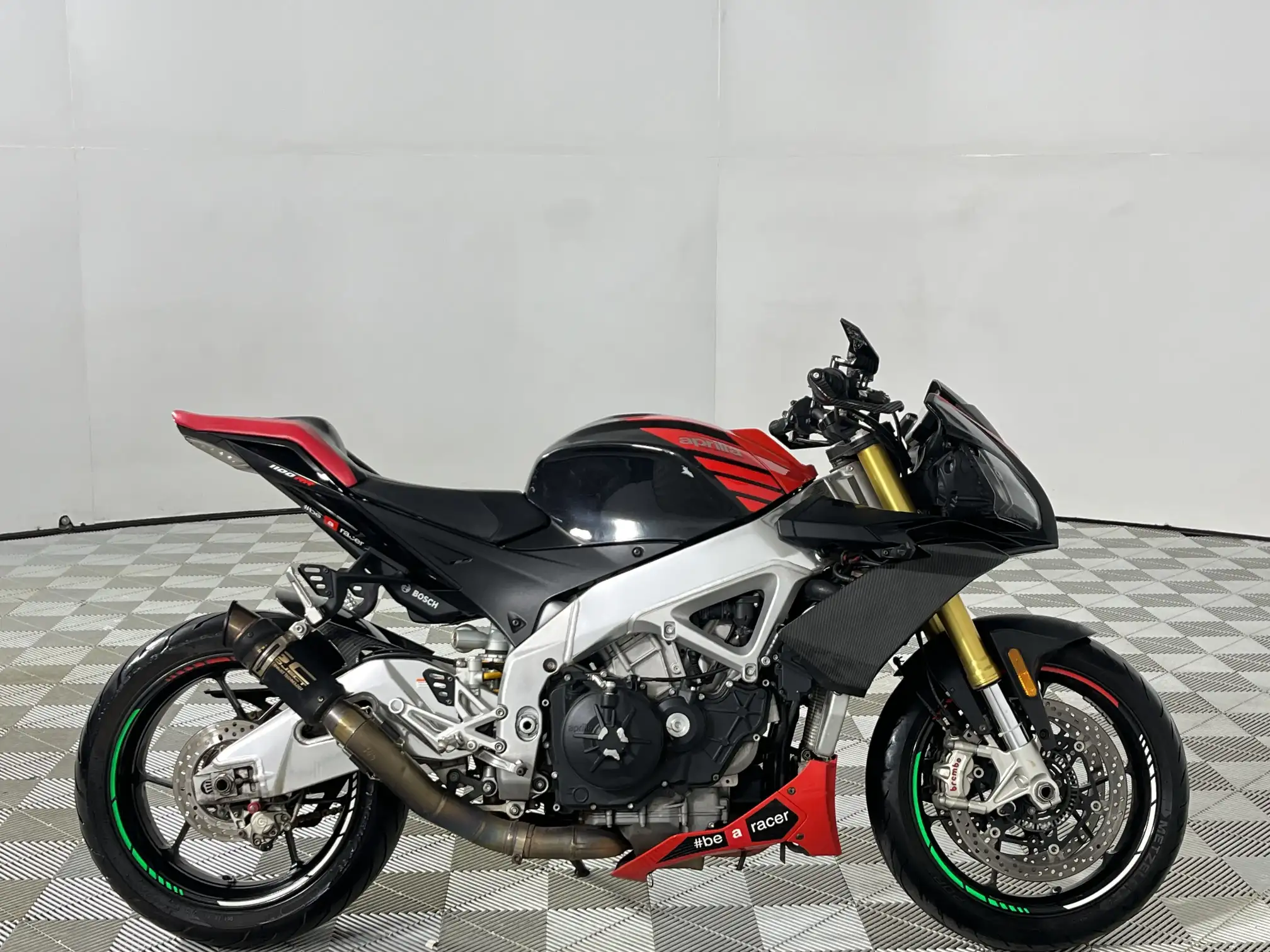 Aprilia Tuono