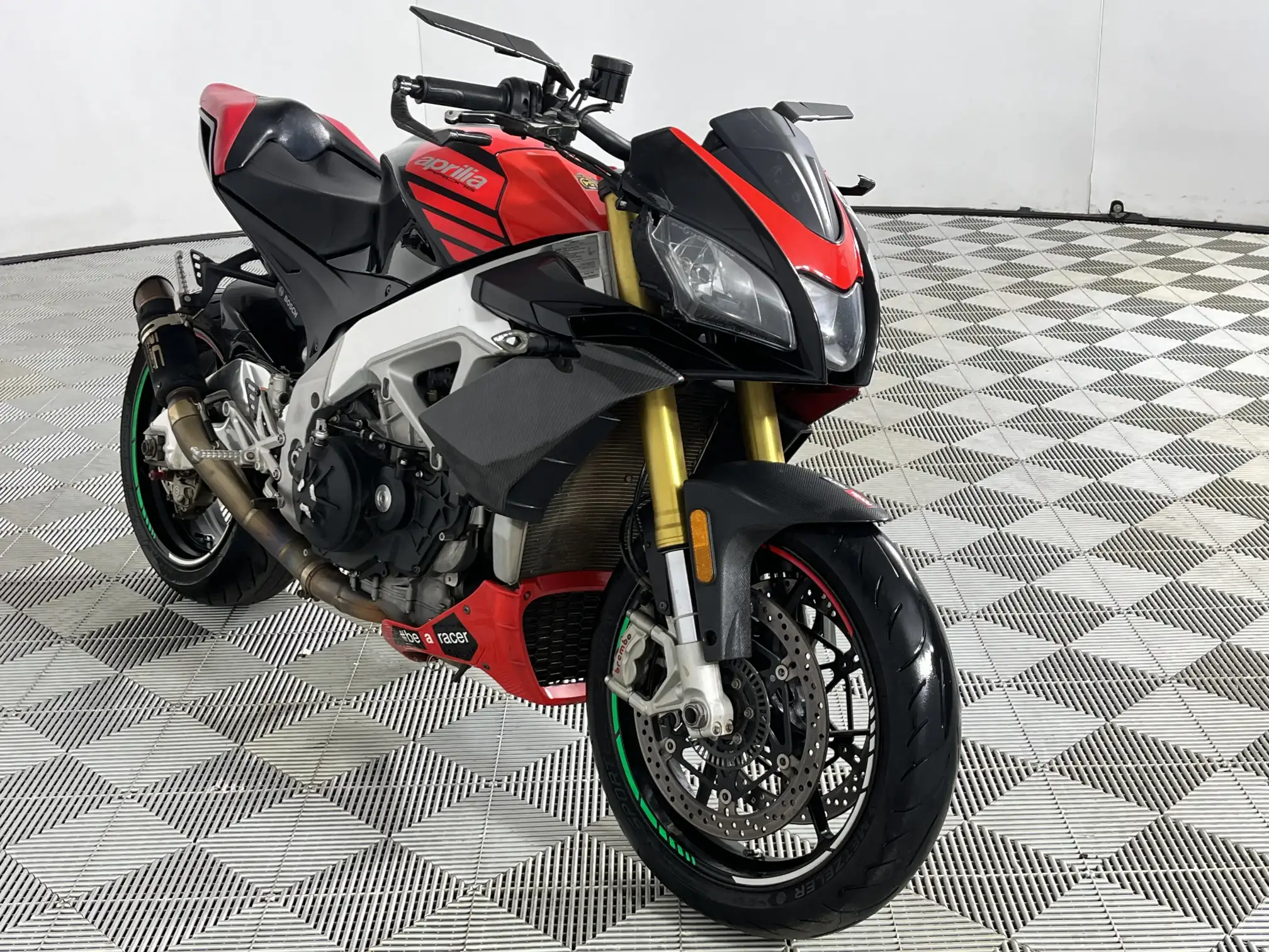Aprilia Tuono