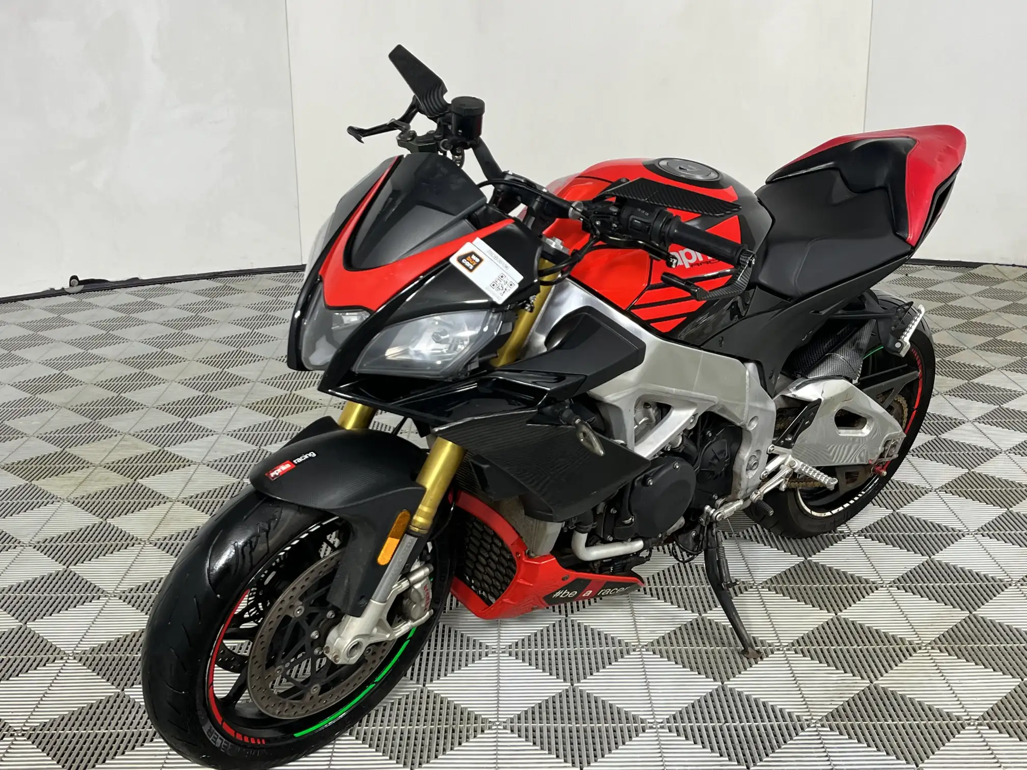 Aprilia Tuono