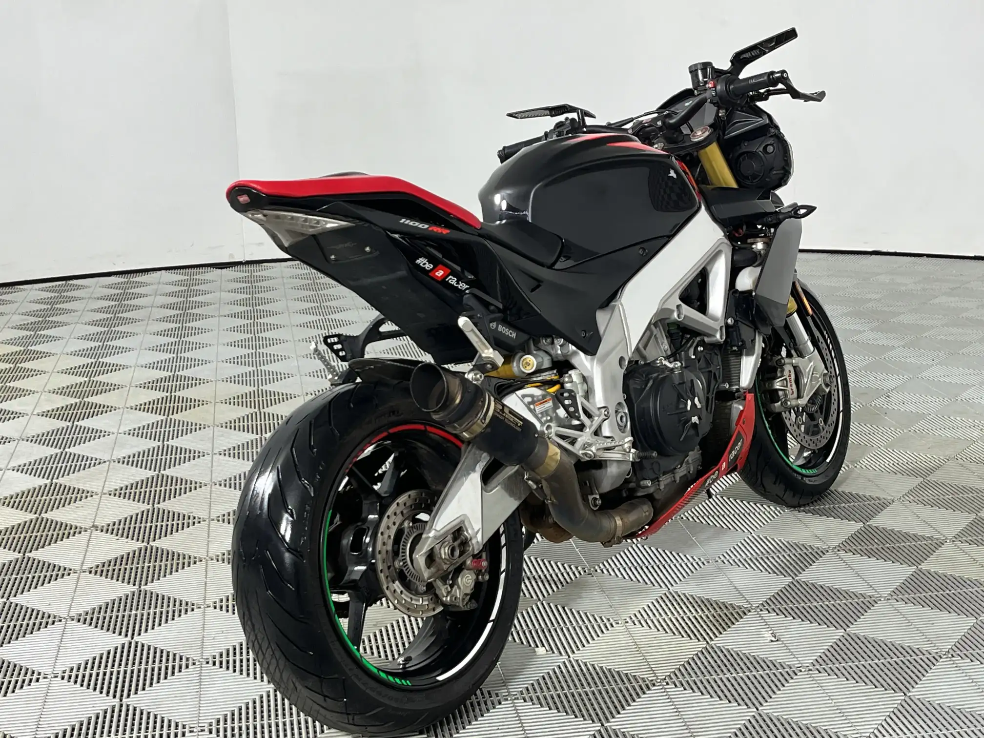 Aprilia Tuono