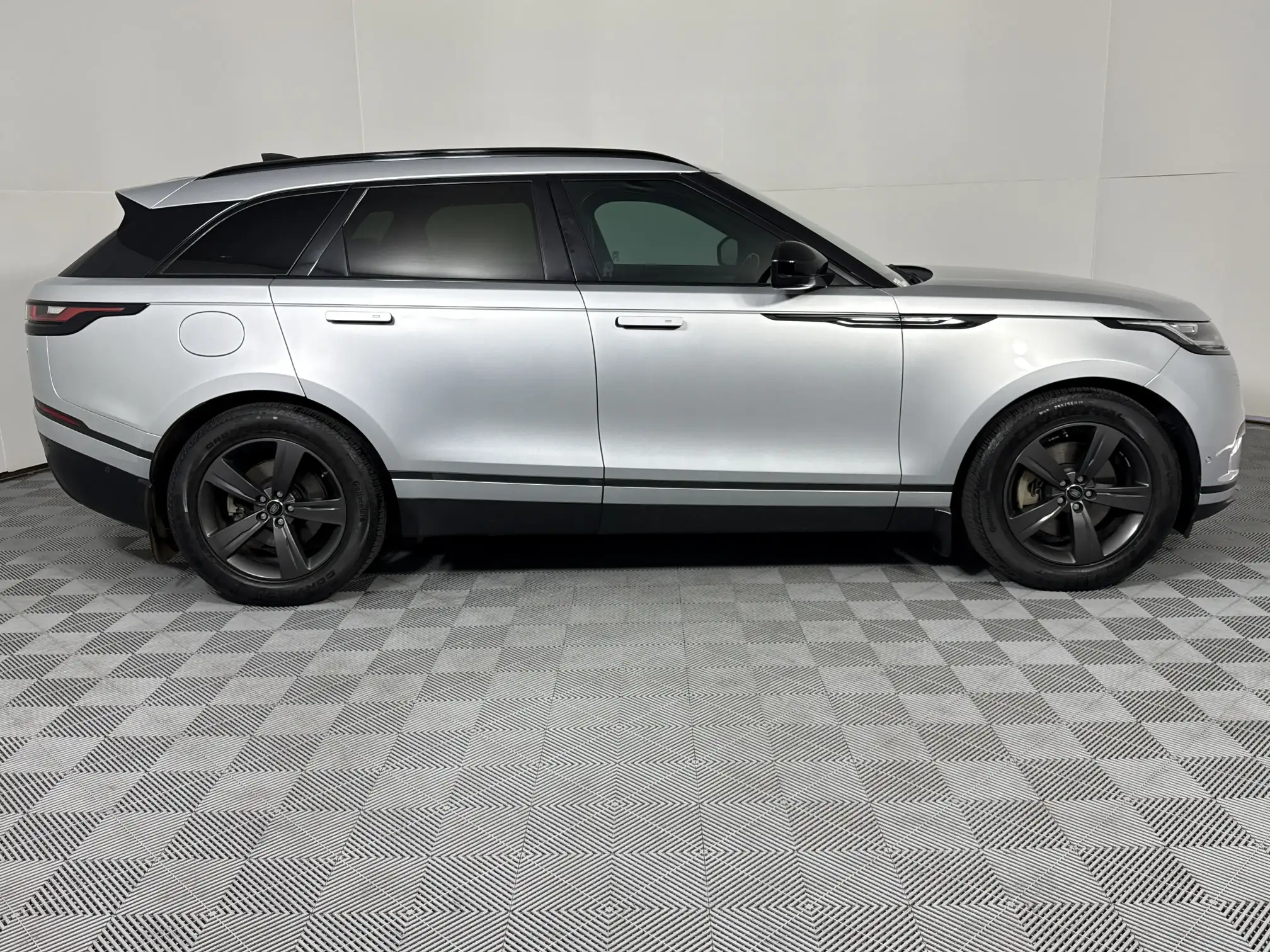 Land Rover Velar