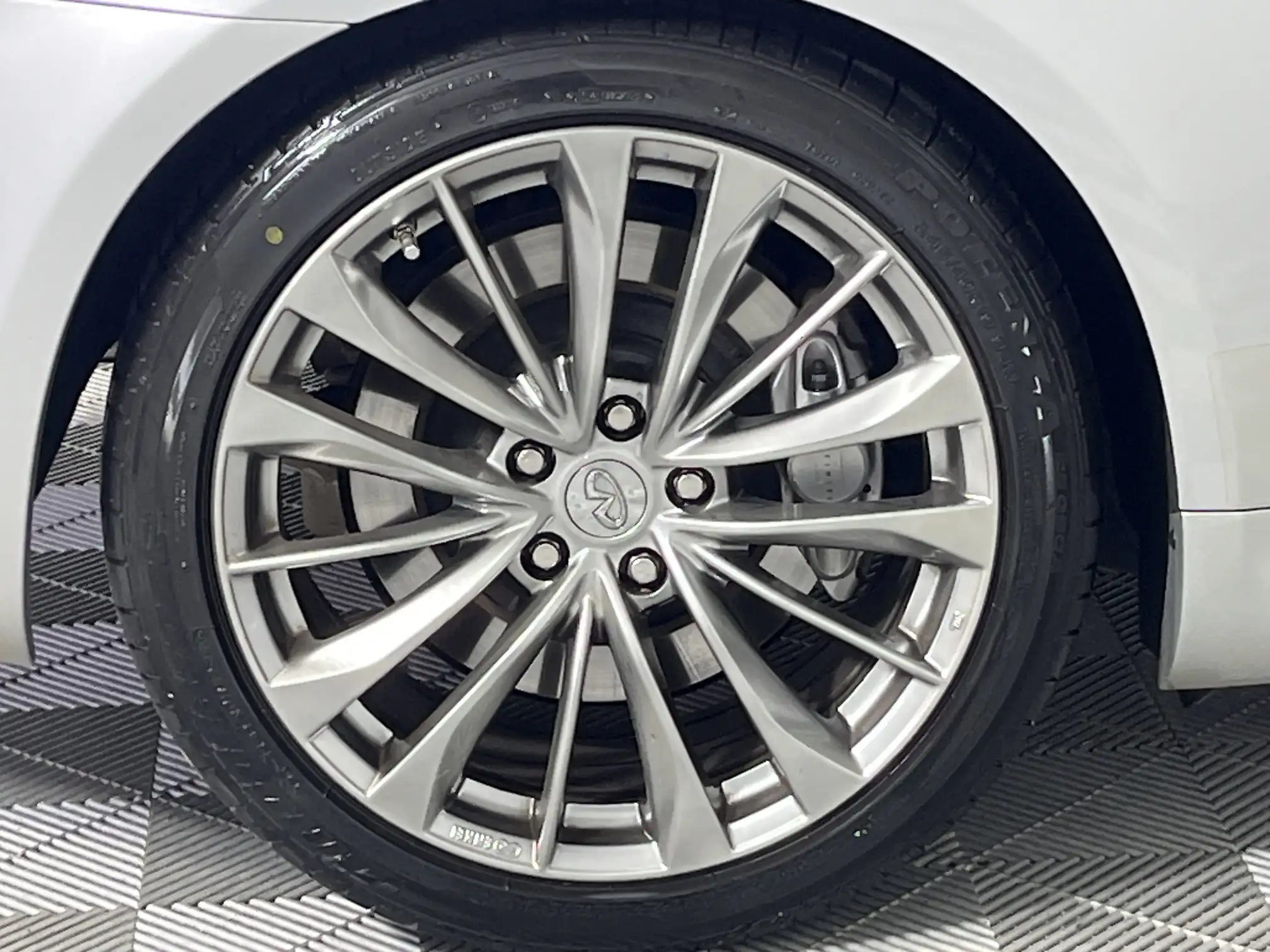 Infiniti G