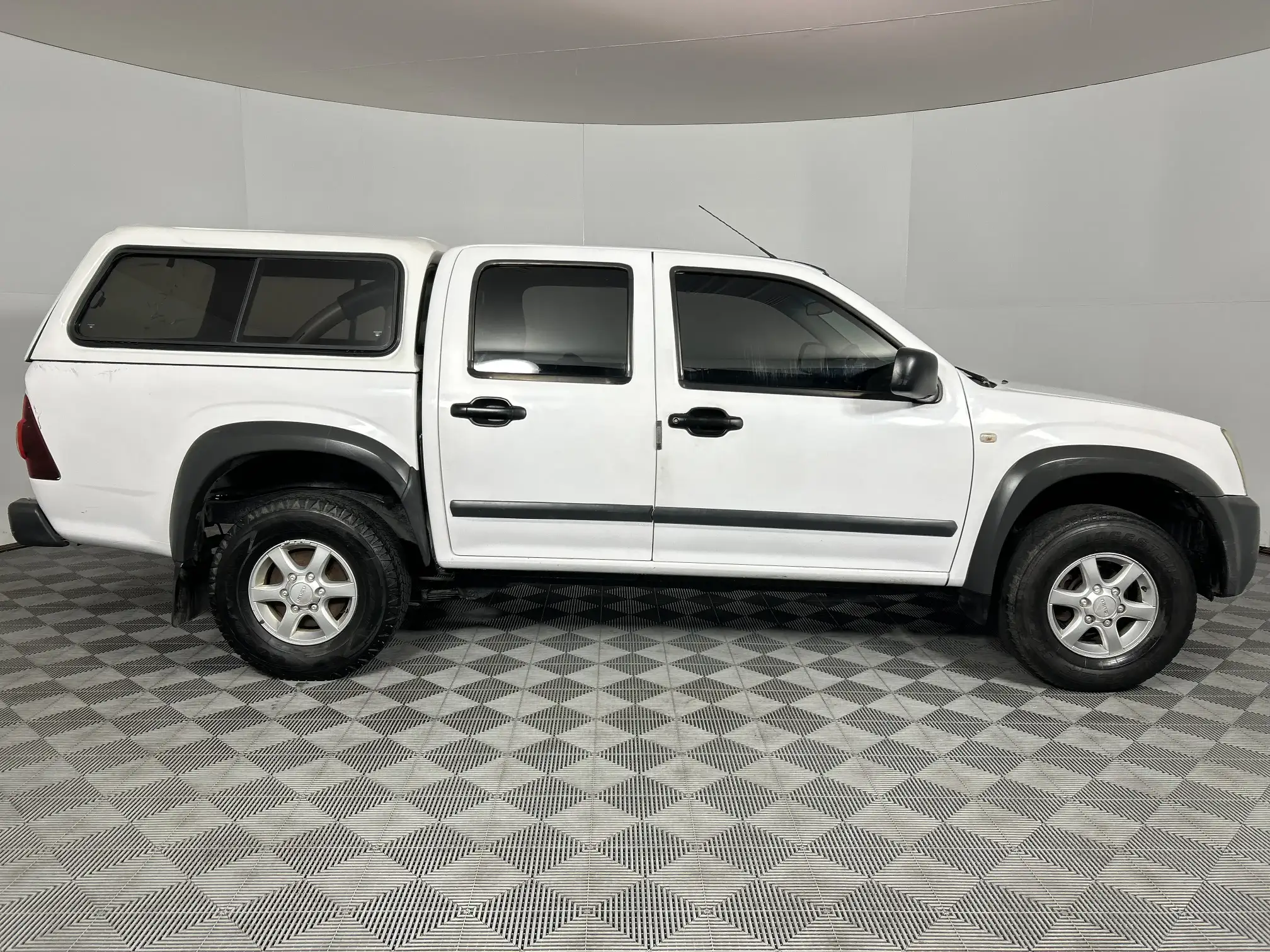 Isuzu KB