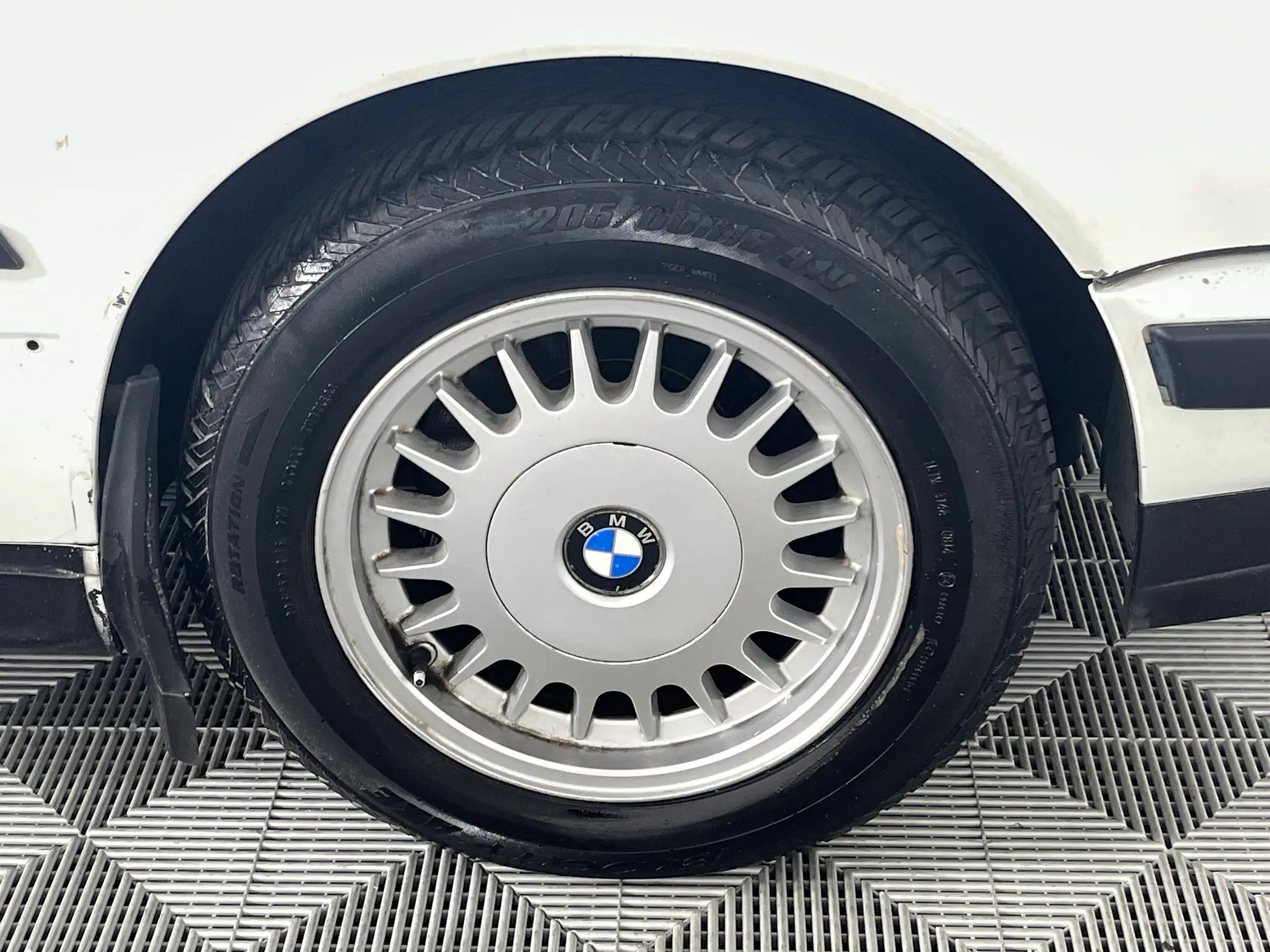 BMW 530i (E34) Auto for sale - R 25 900 | Carfind.co.za