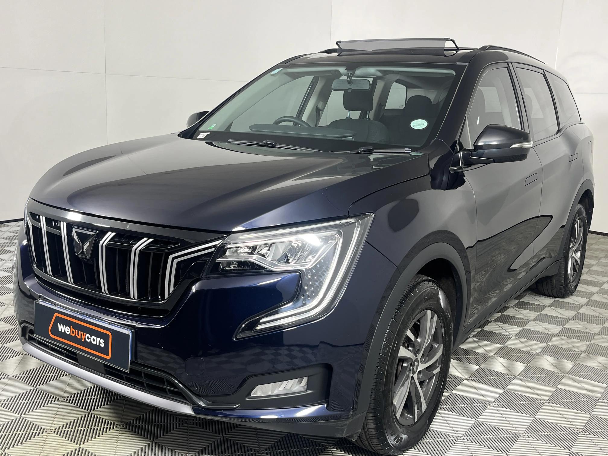 Mahindra XUV 700 2.0 AX5 Auto
