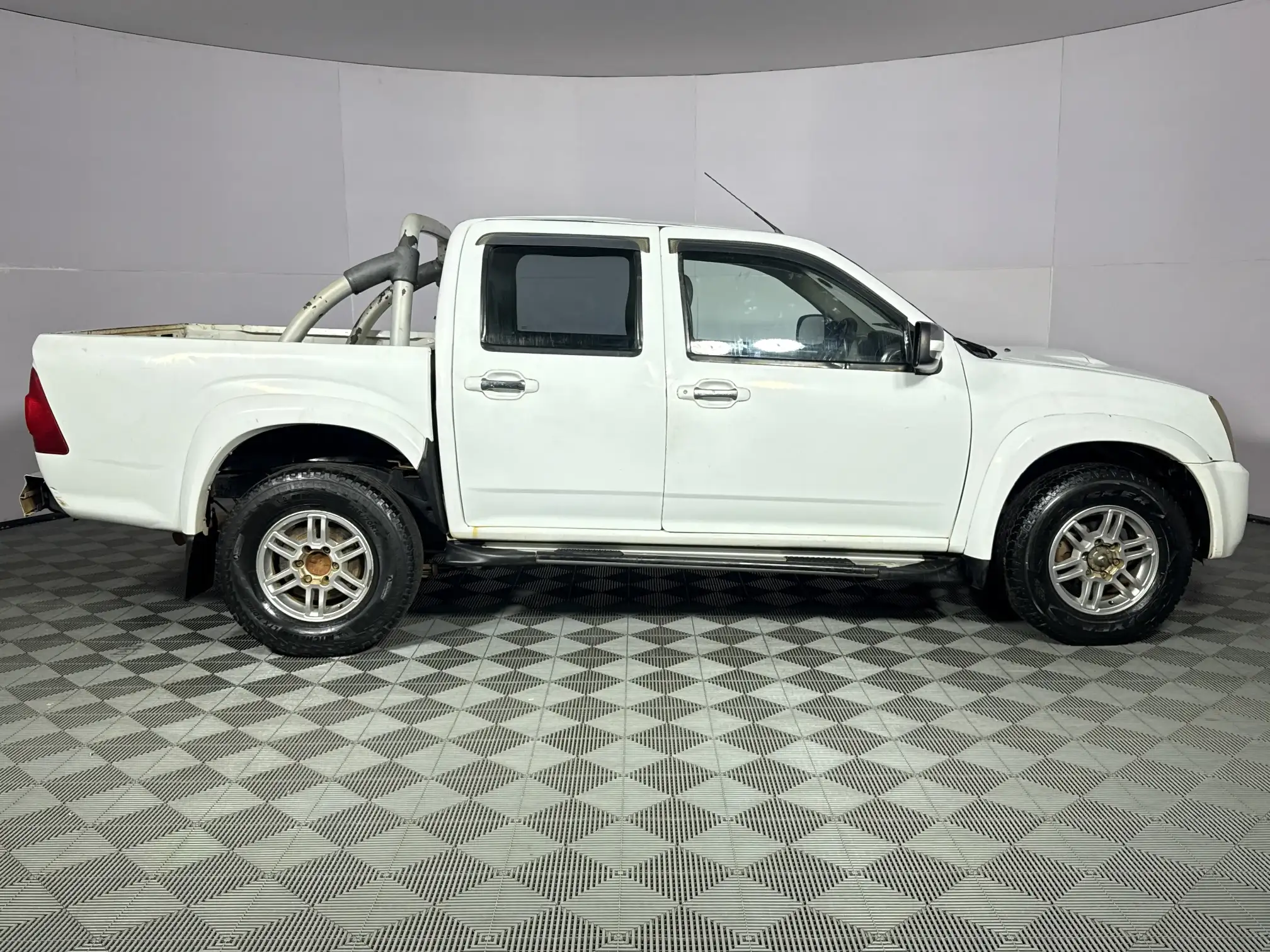 Isuzu KB