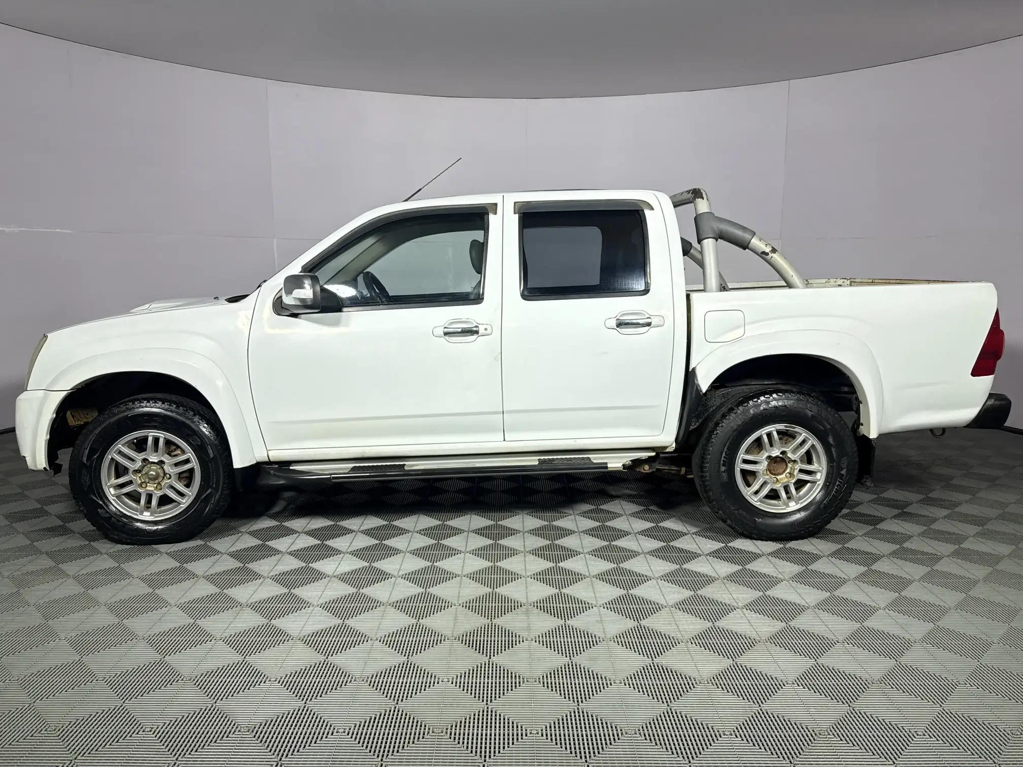 Isuzu KB