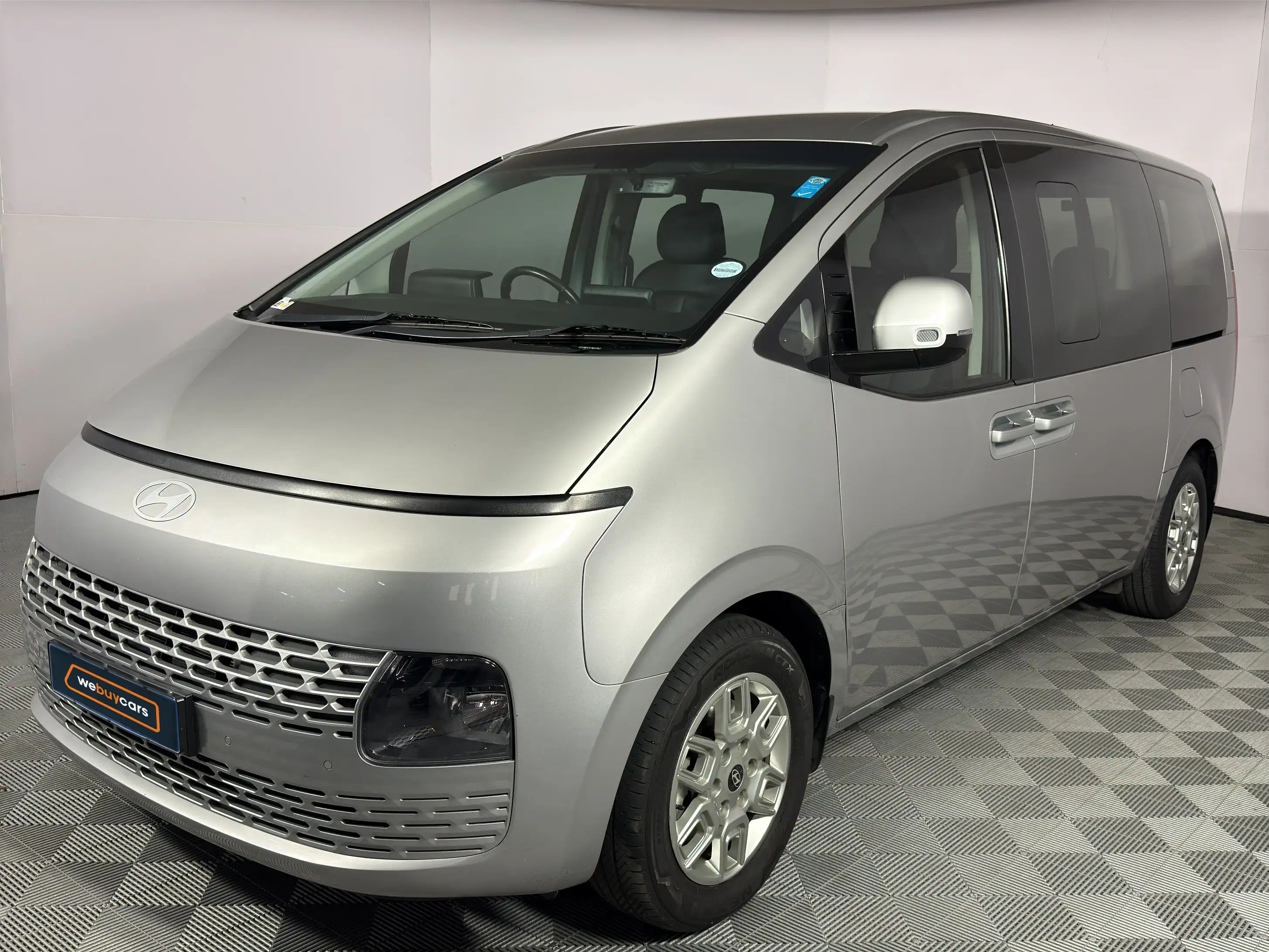 2024 Hyundai Staria