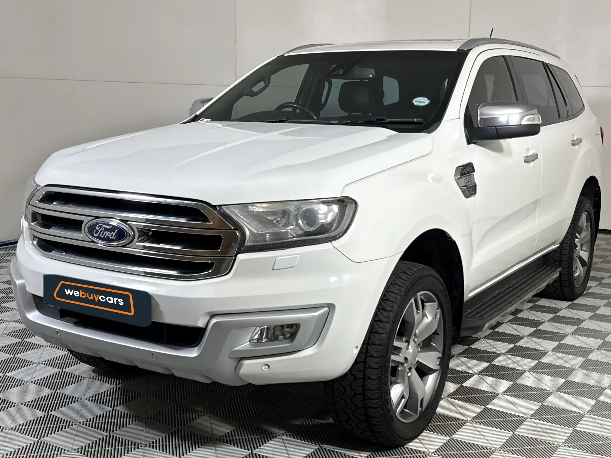 2016 Ford Everest