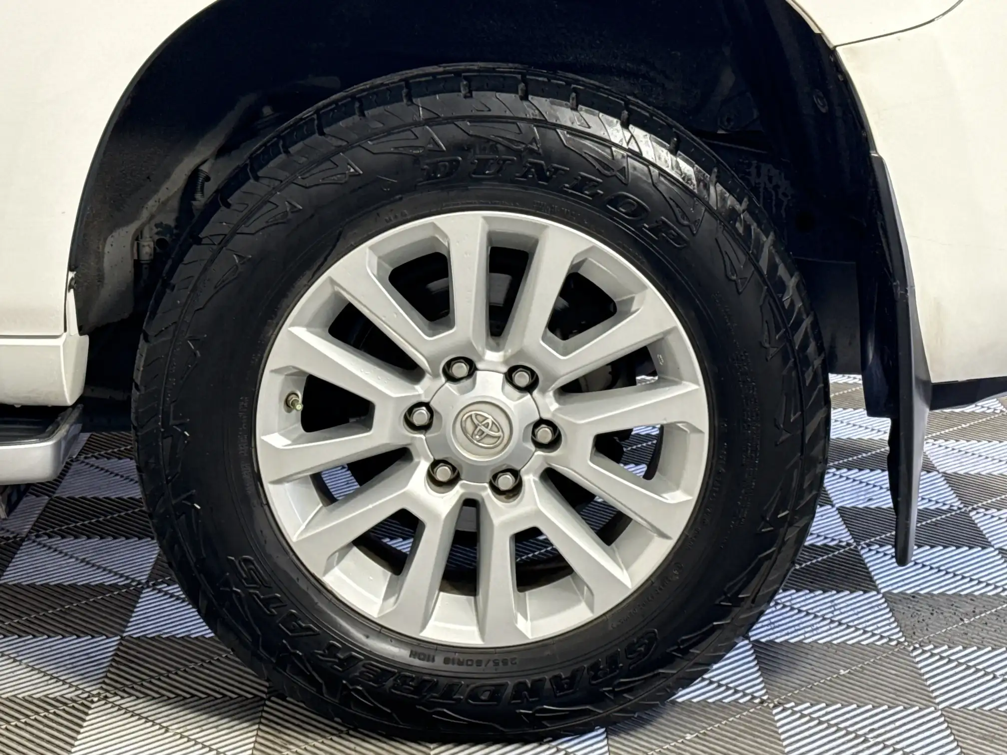 Toyota Prado
