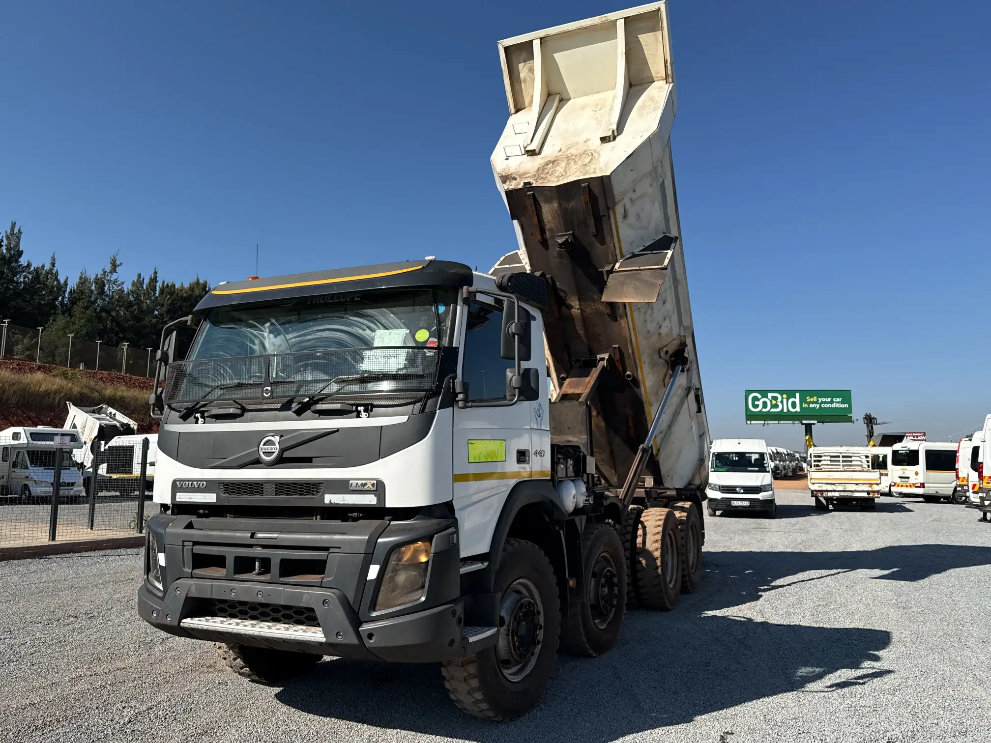 2020 Volvo FM