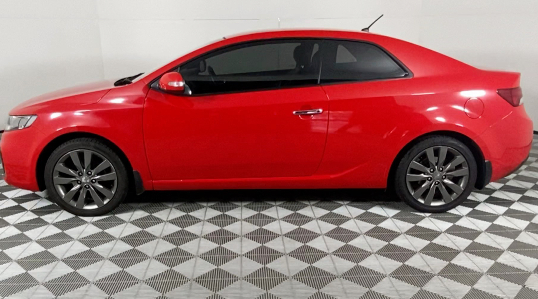 Kia cerato koup 2010