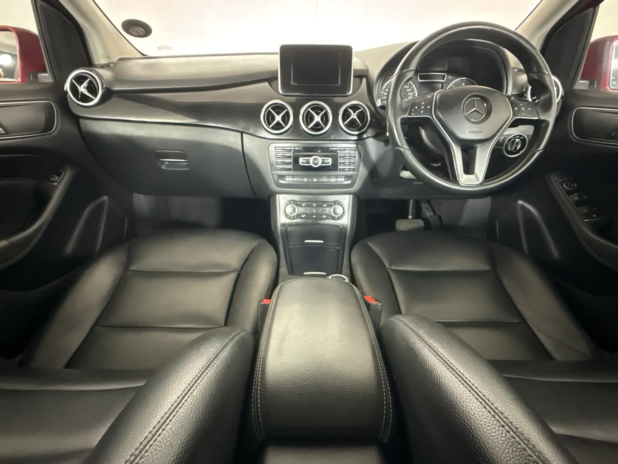 Mercedes-Benz B Class