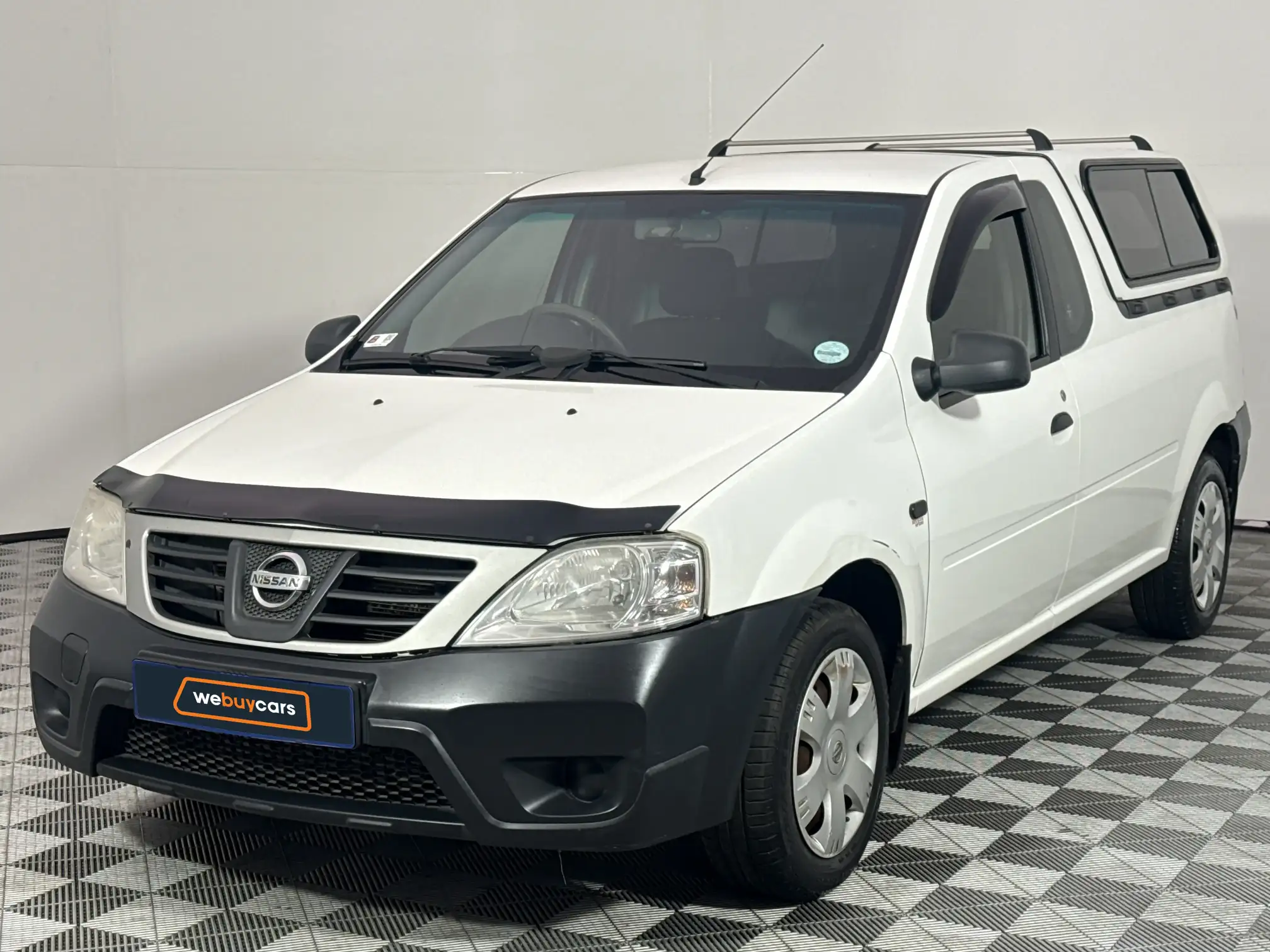 2017 Nissan NP200