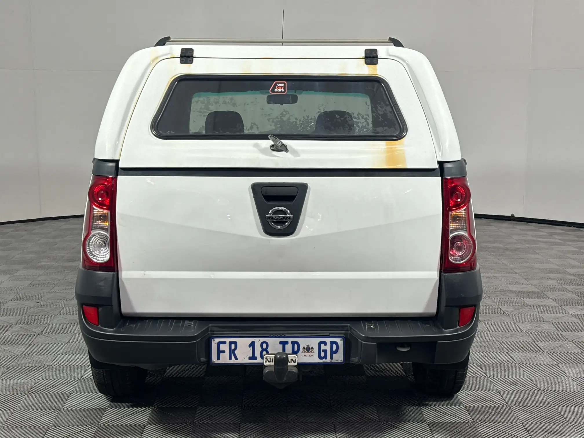 Nissan NP200