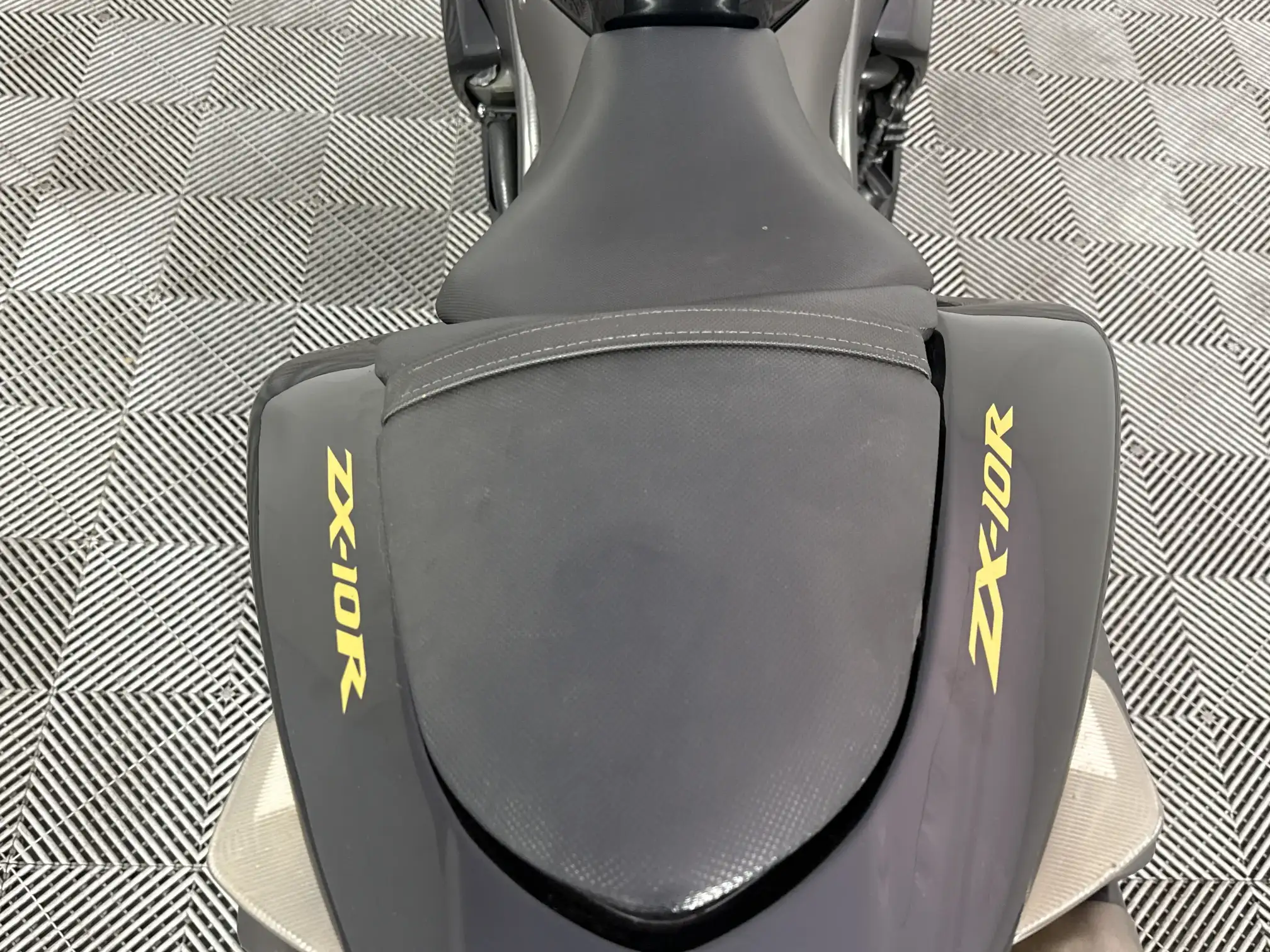 We Buy Cars | 2006 Kawasaki ZX — Stock Number 7AE504984