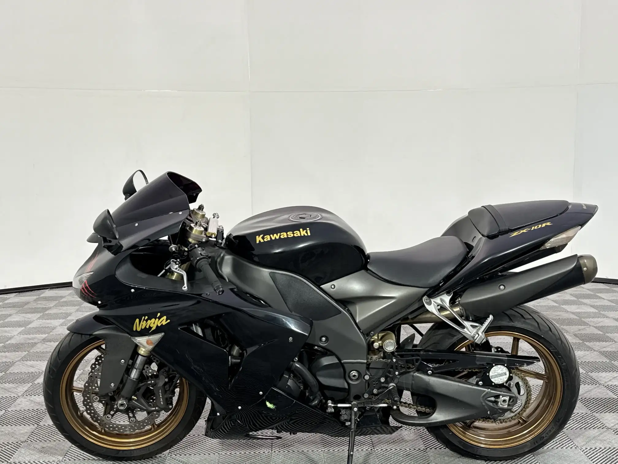 Kawasaki ZX