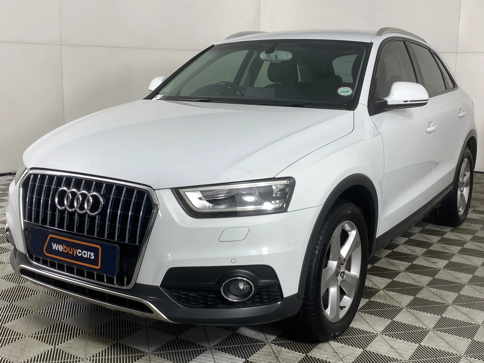 2014 Audi Q3 2.0 TDI (103 KW)