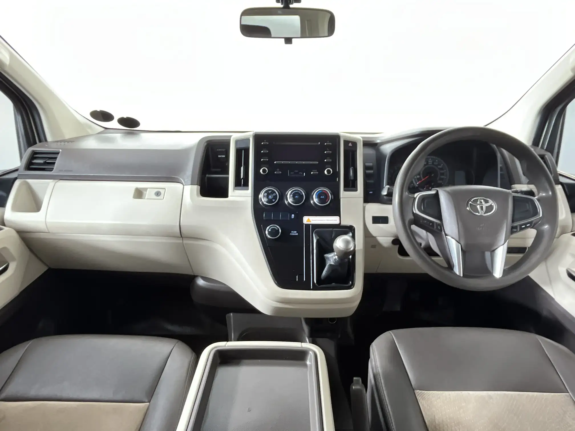 Toyota Quantum