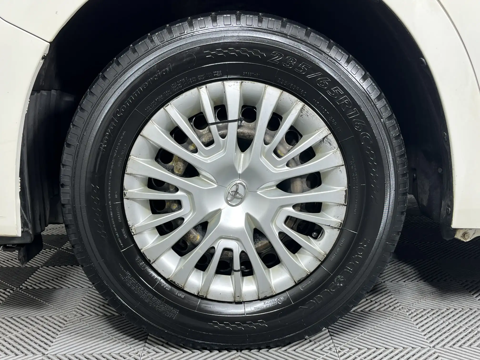 Toyota Quantum
