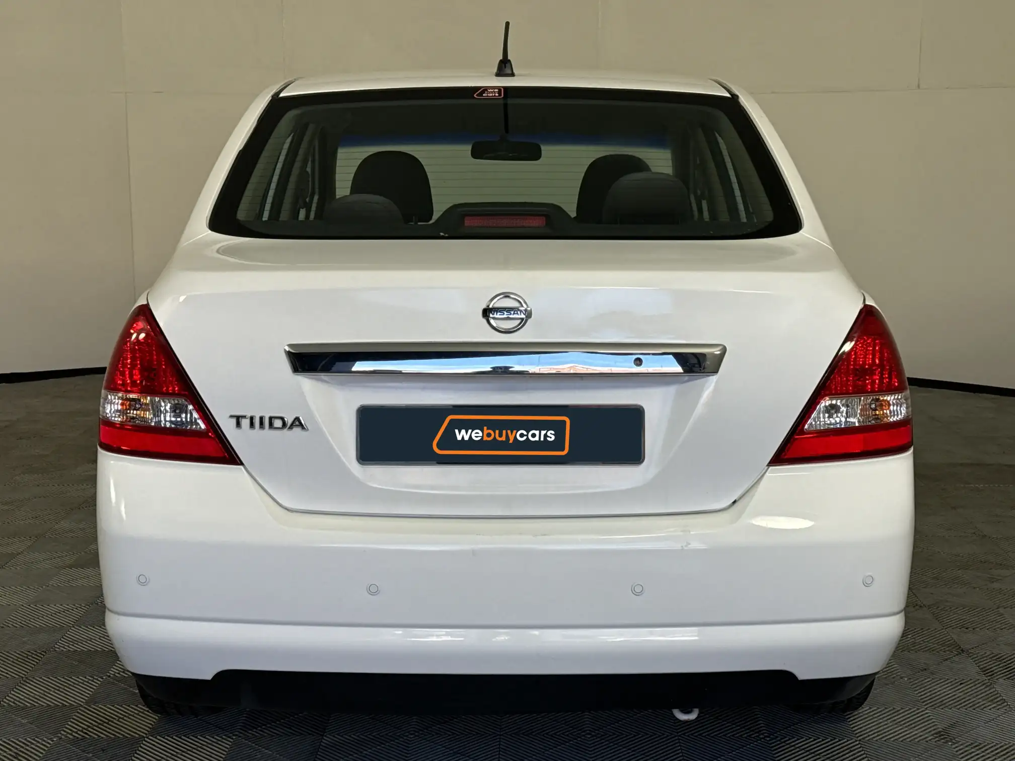 Nissan Tiida