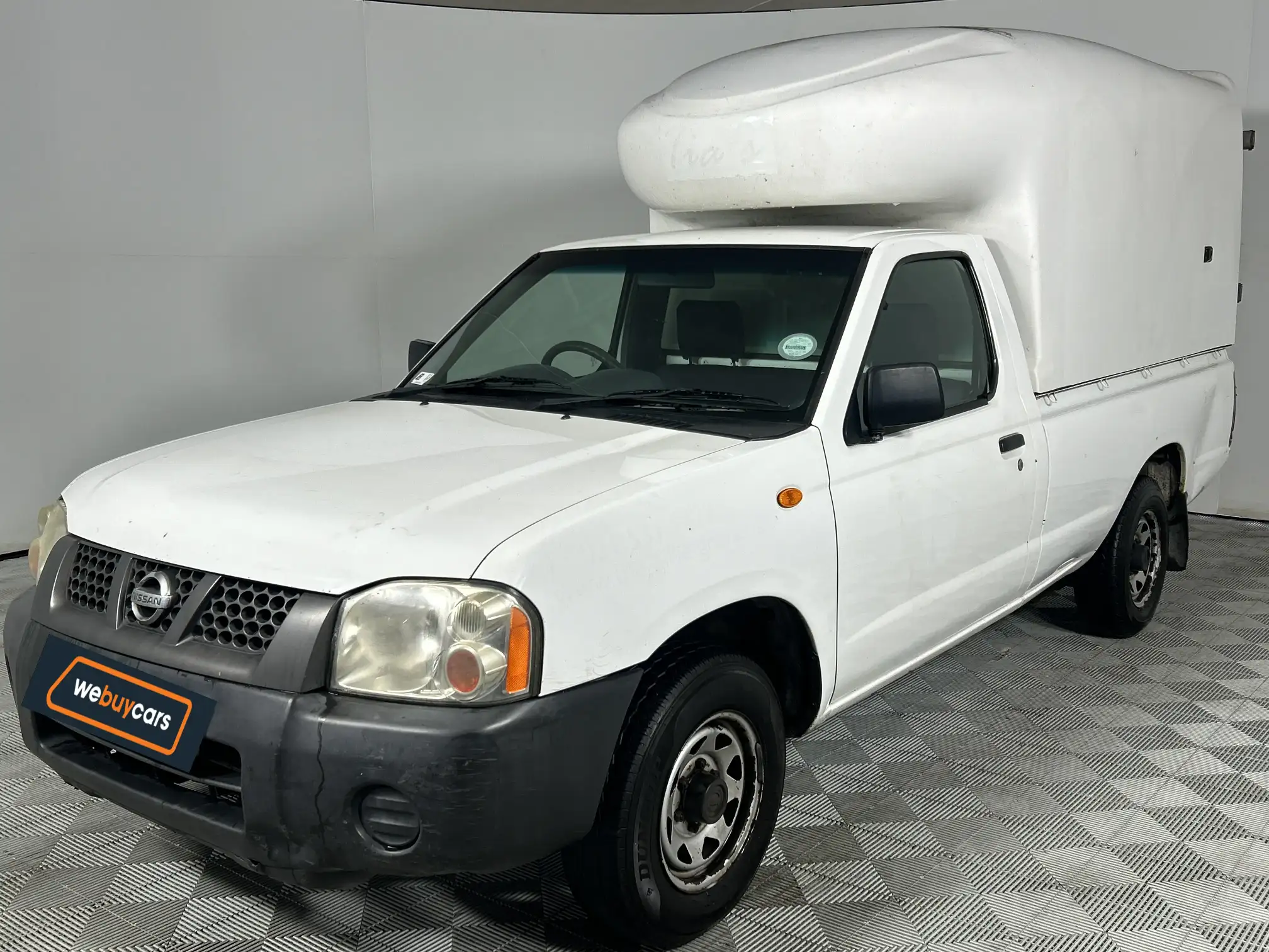 2016 Nissan Hardbody