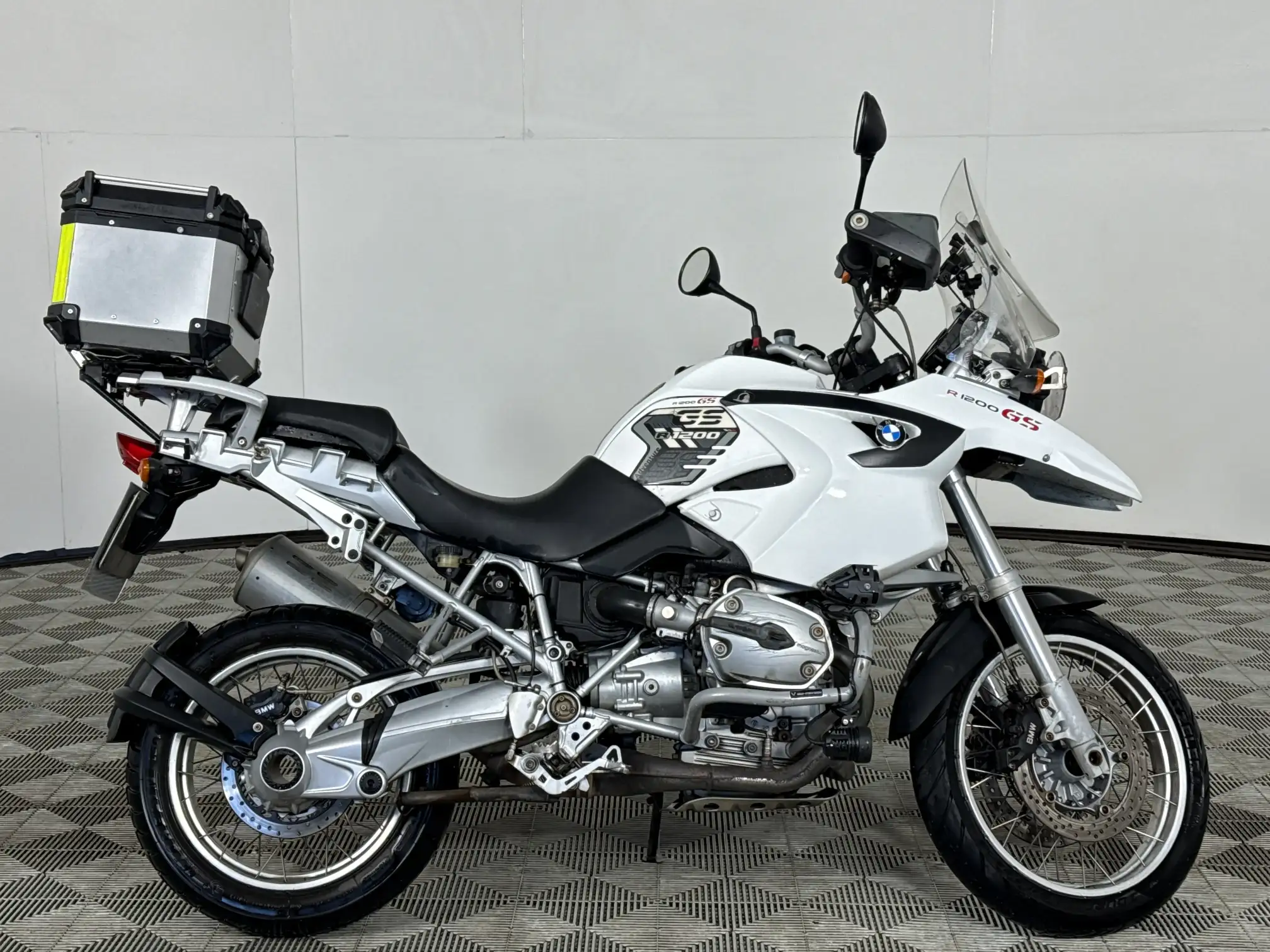2004 BMW R Series