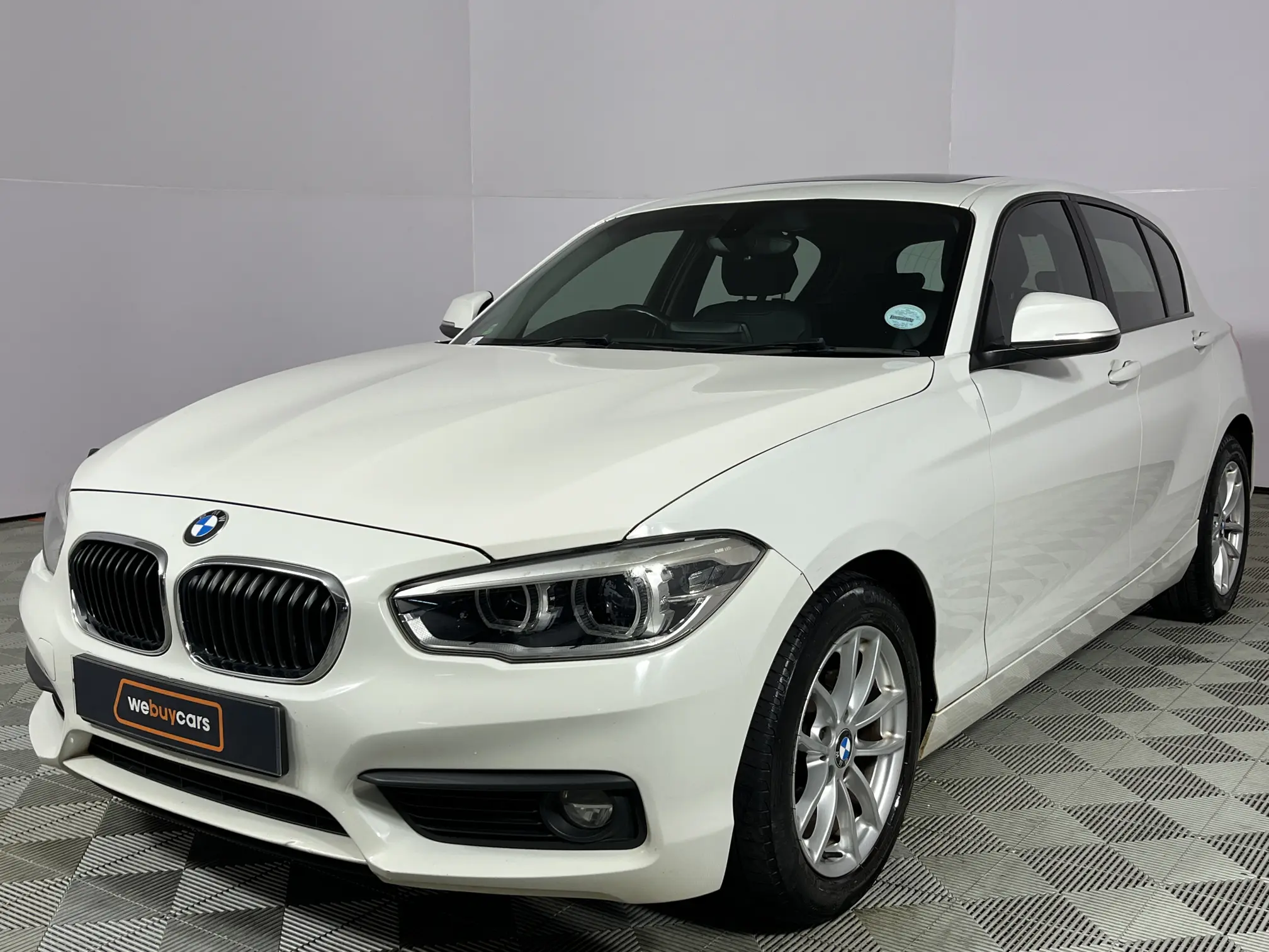 2017 BMW 1 Series 118i 5-Door Auto (F20)
