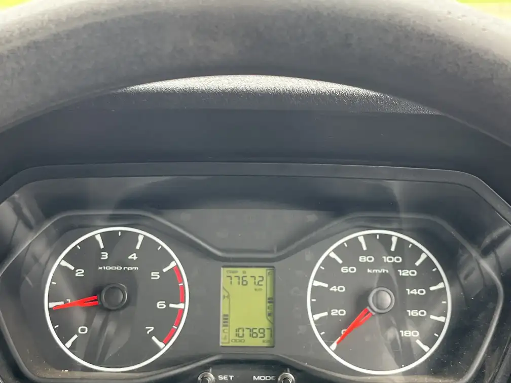 Mahindra PIK UP
