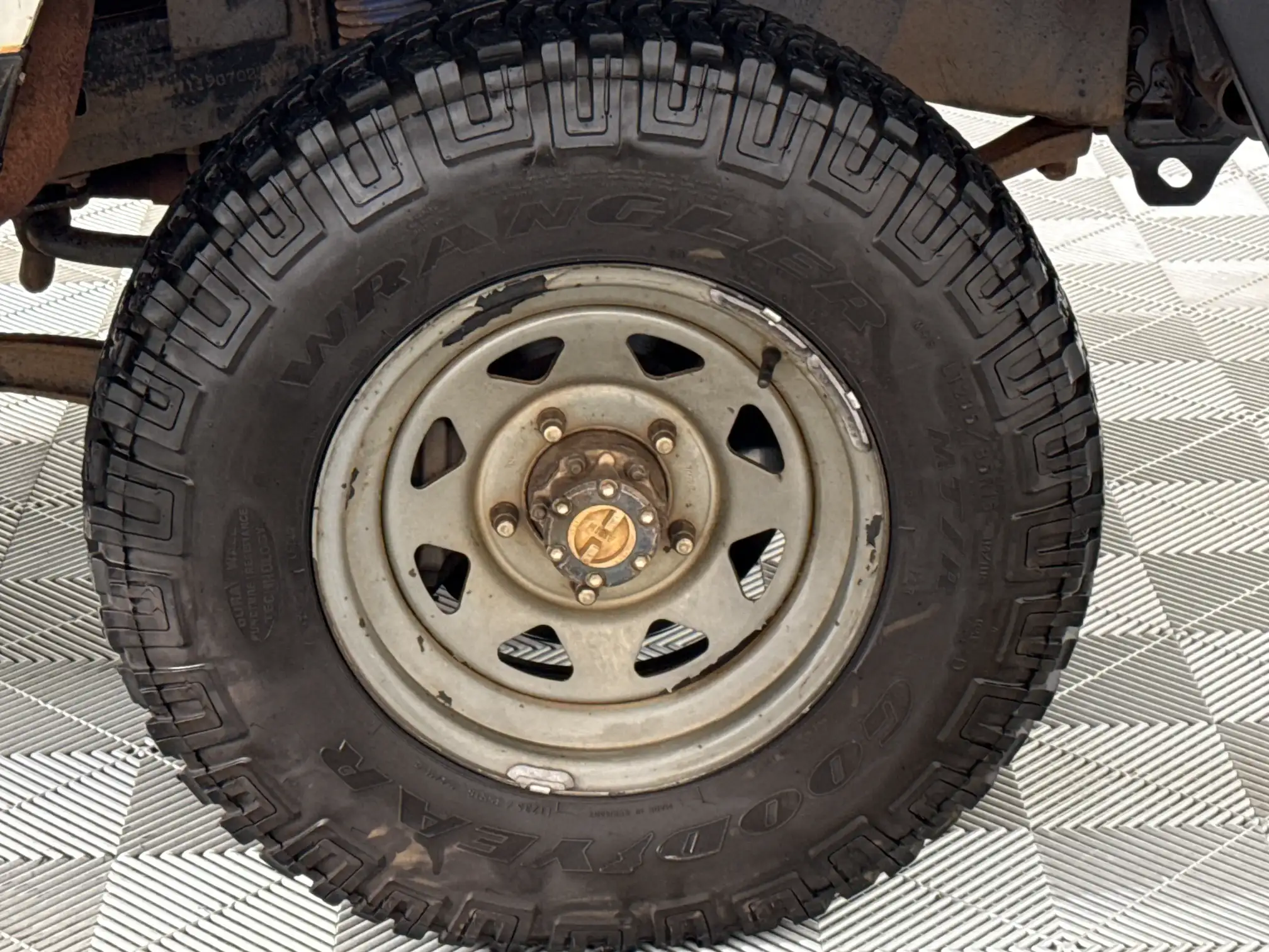 Toyota Land Cruiser 79