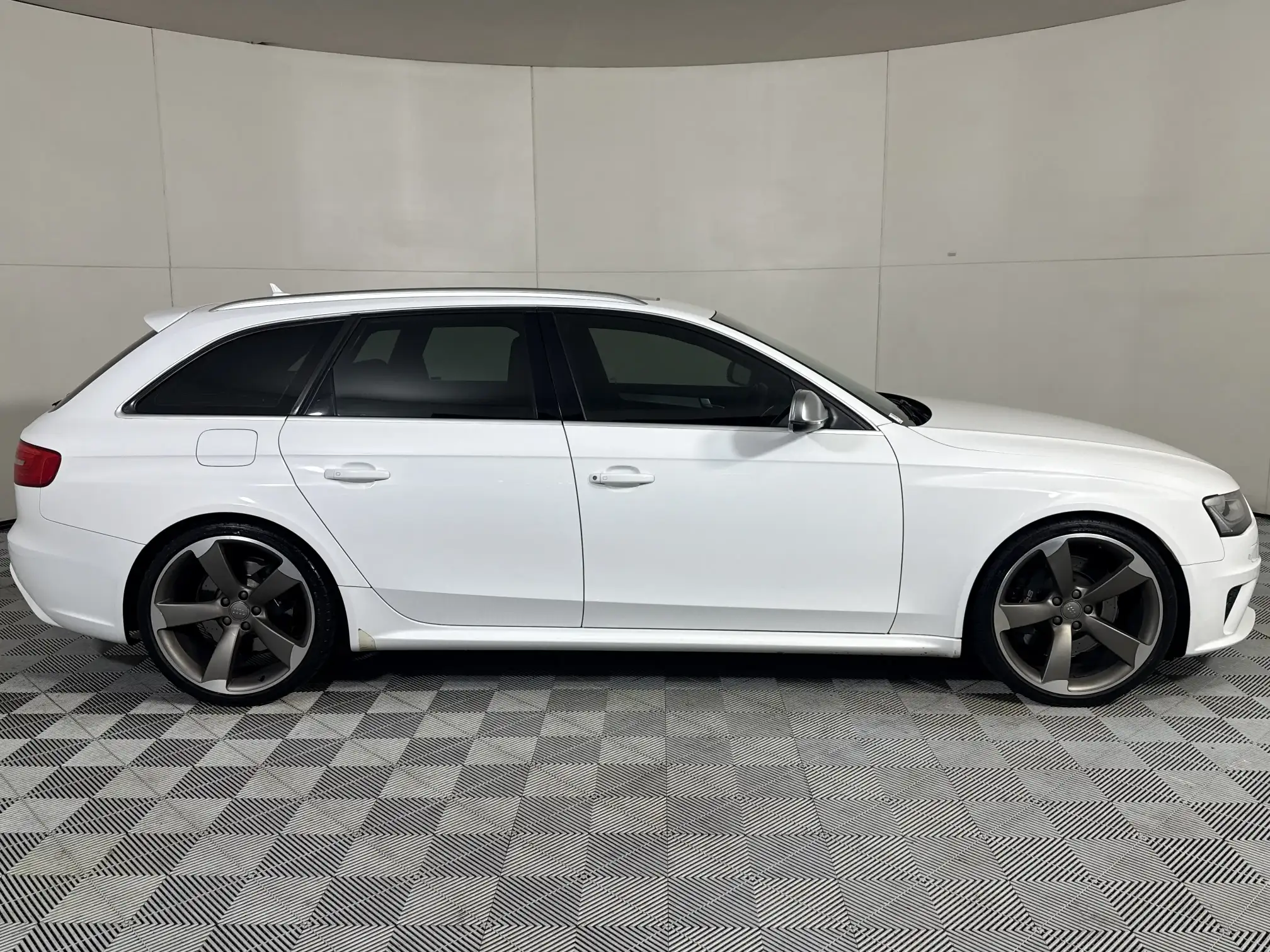 Audi S4