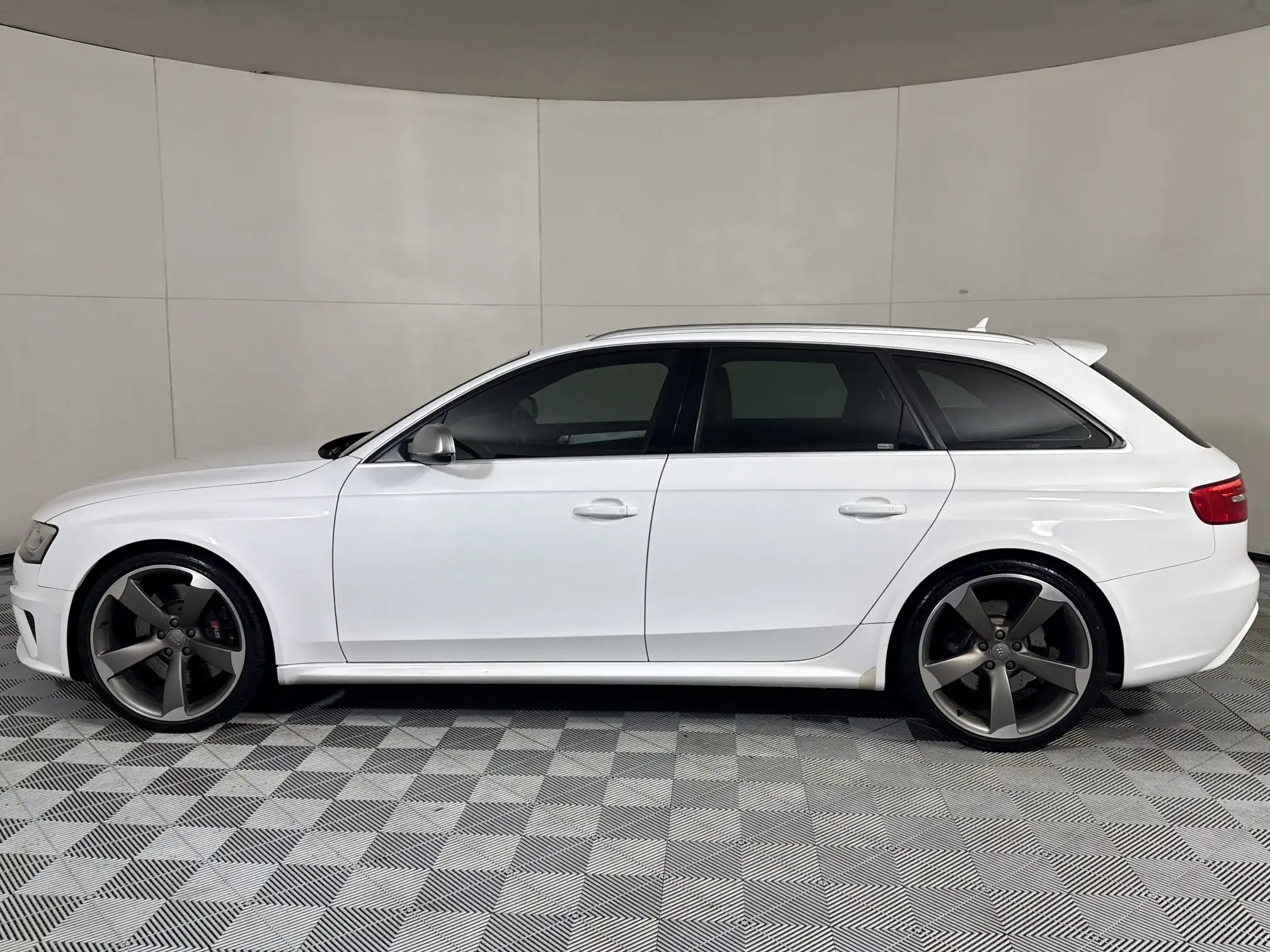 Audi S4