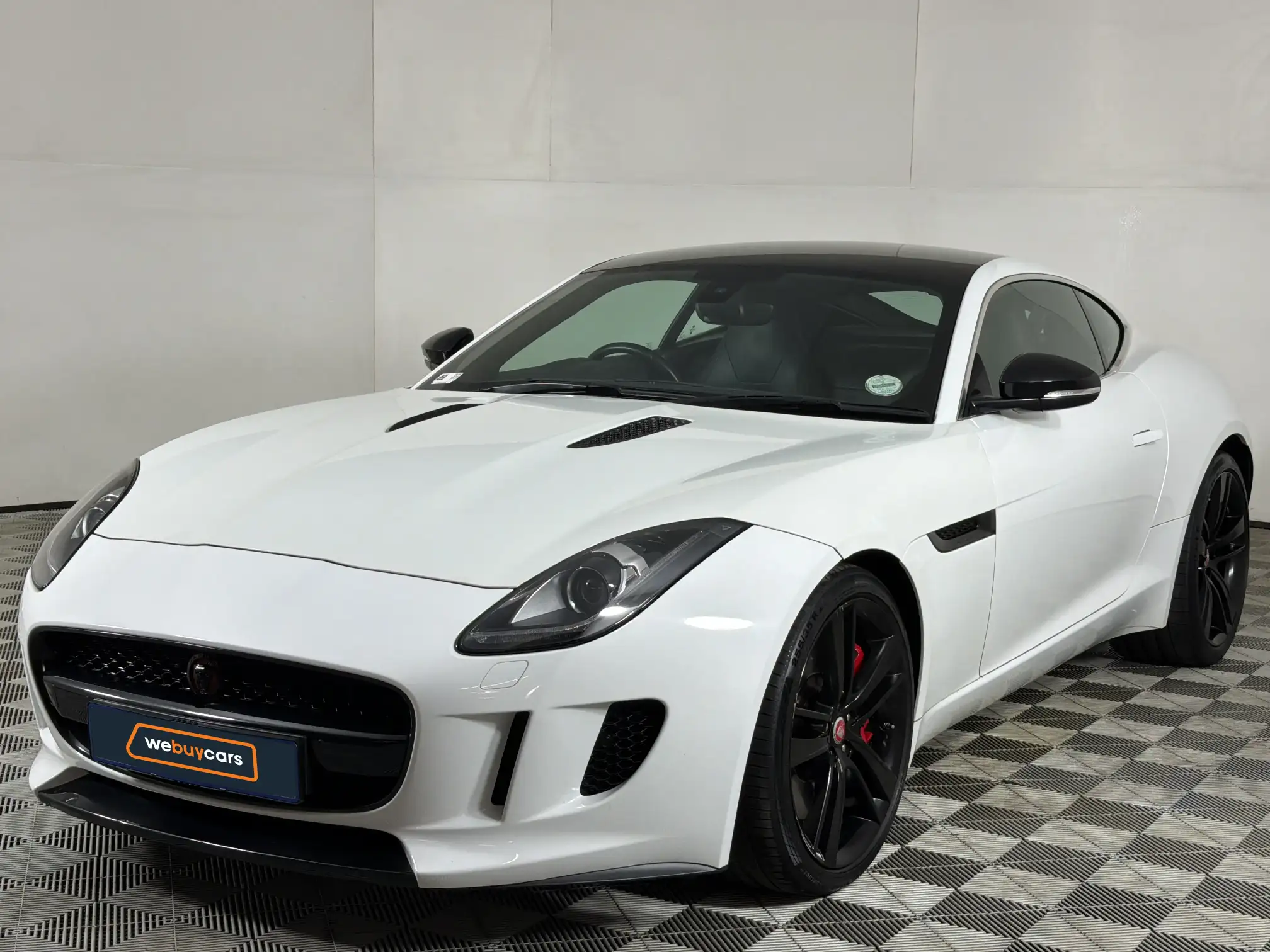 2017 Jaguar F-Type