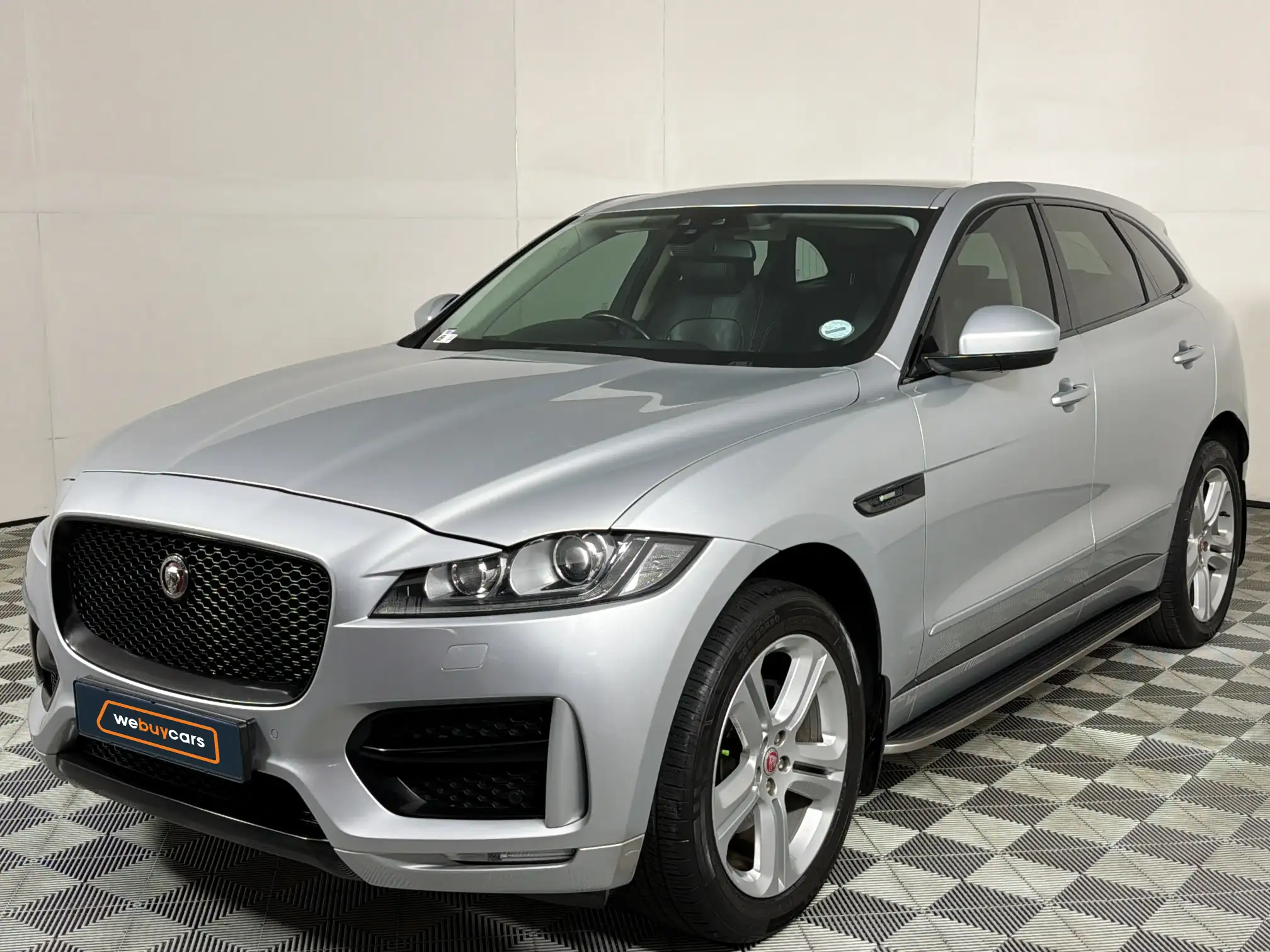 2019 Jaguar F-Pace