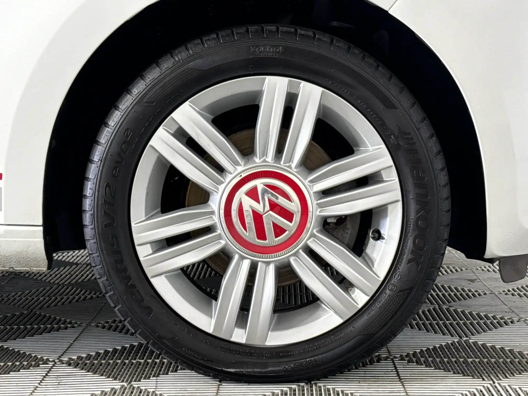 Volkswagen UP