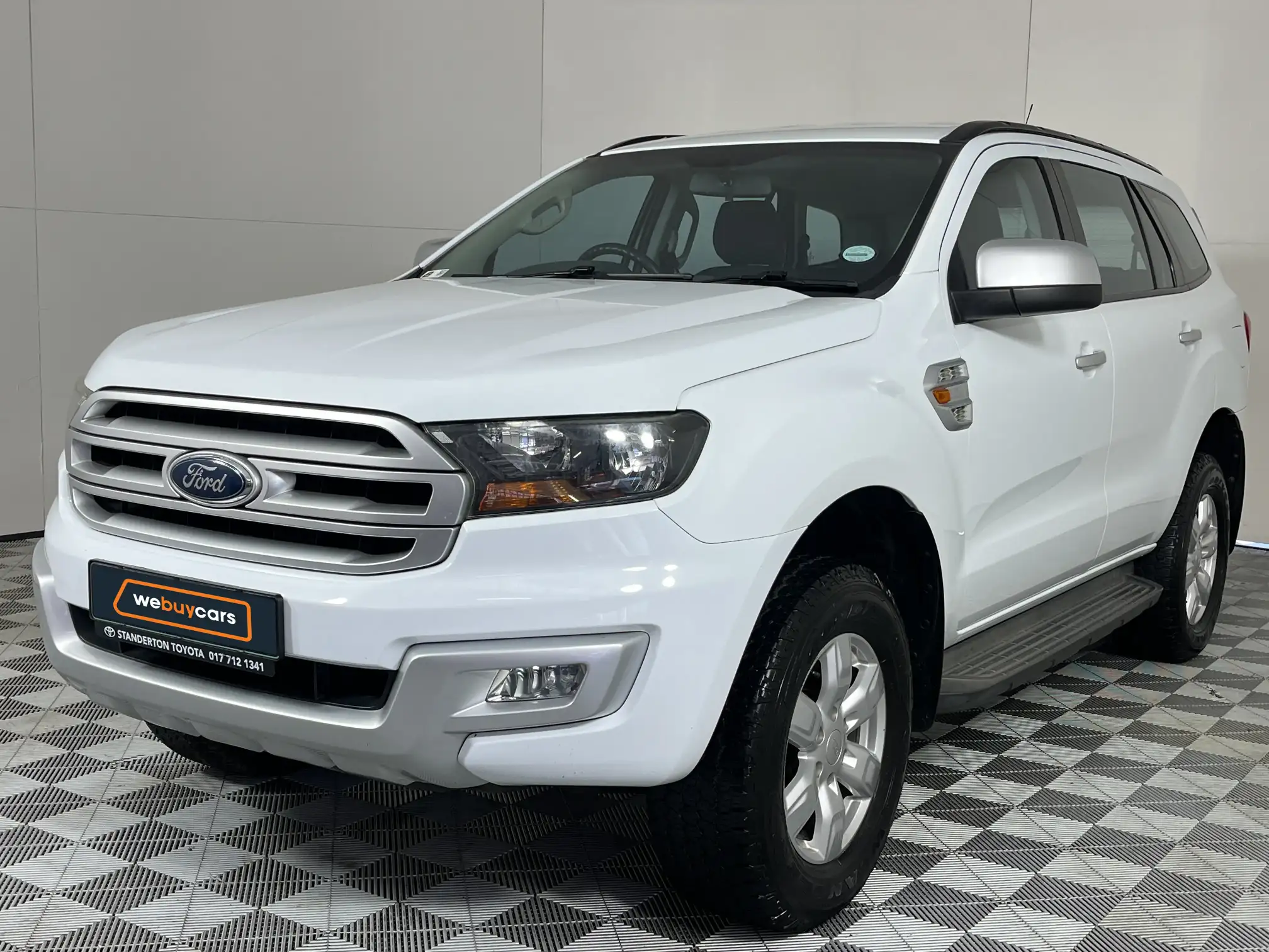 2017 Ford Everest