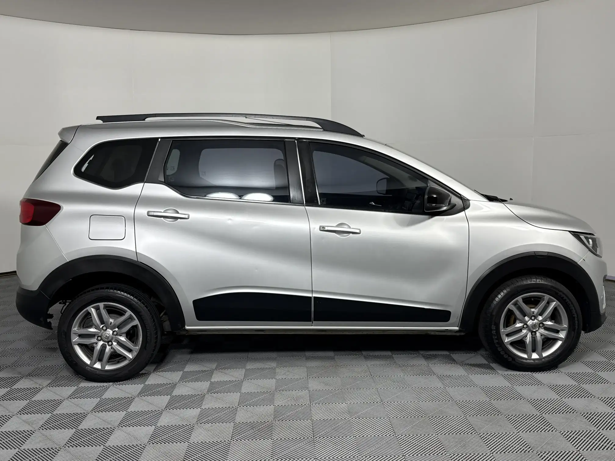 Renault Triber