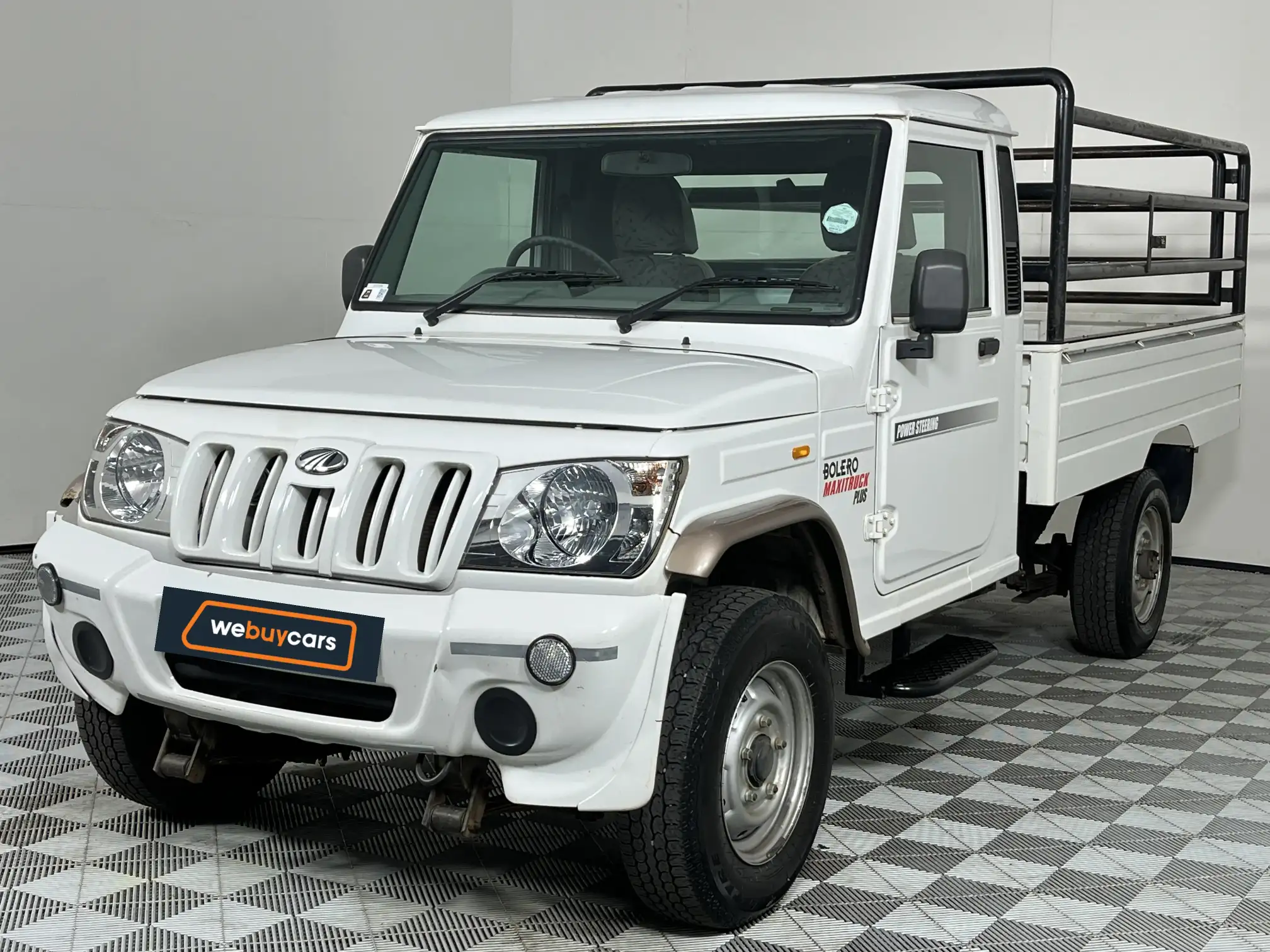 2022 Mahindra Bolero