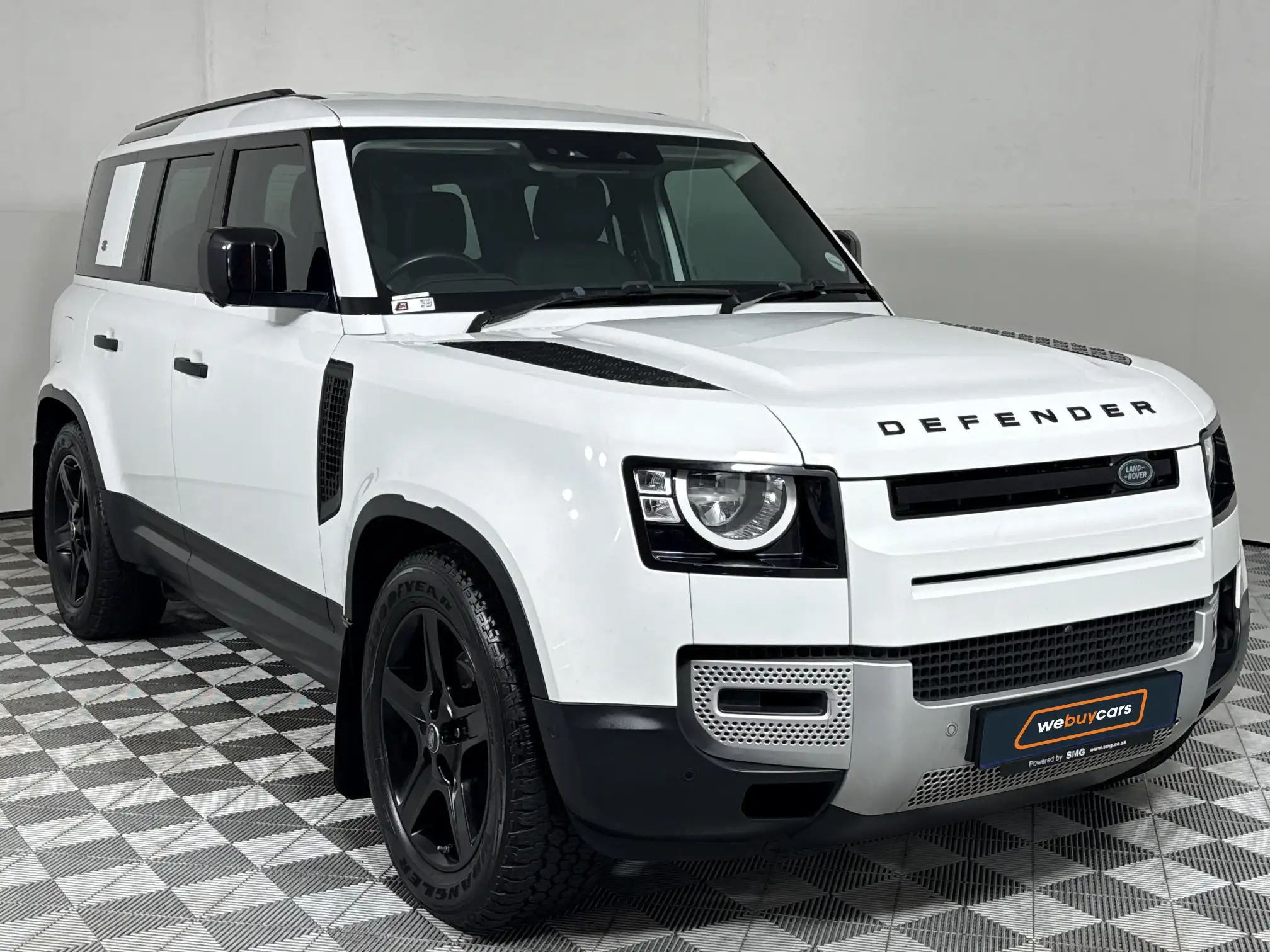Land Rover Defender 110