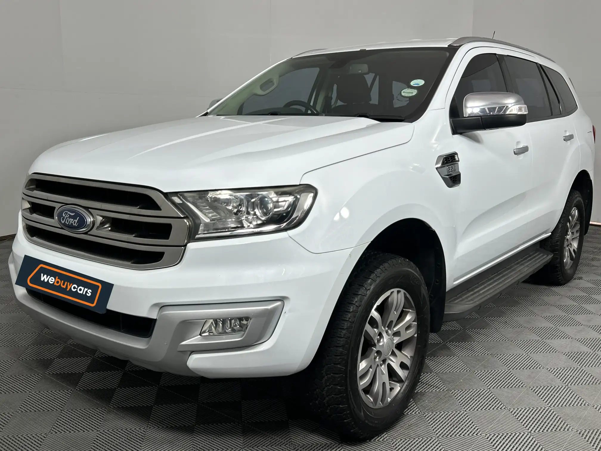 2017 Ford Everest