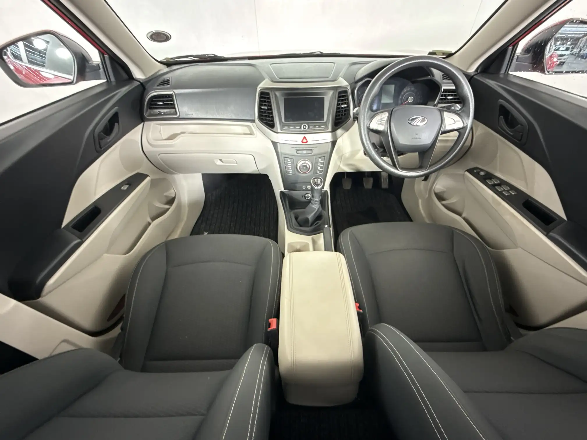 Mahindra Xuv300