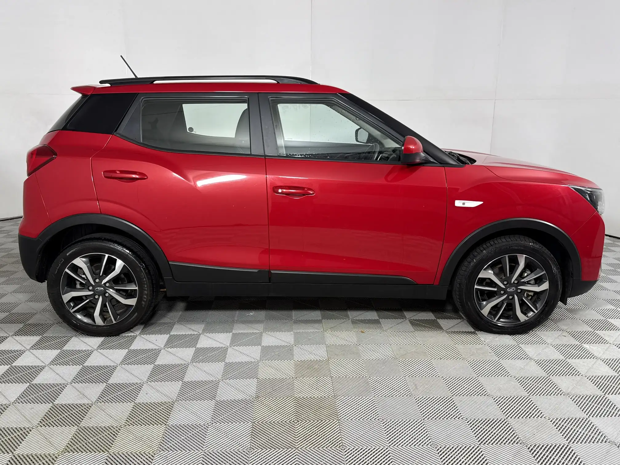 Mahindra Xuv300