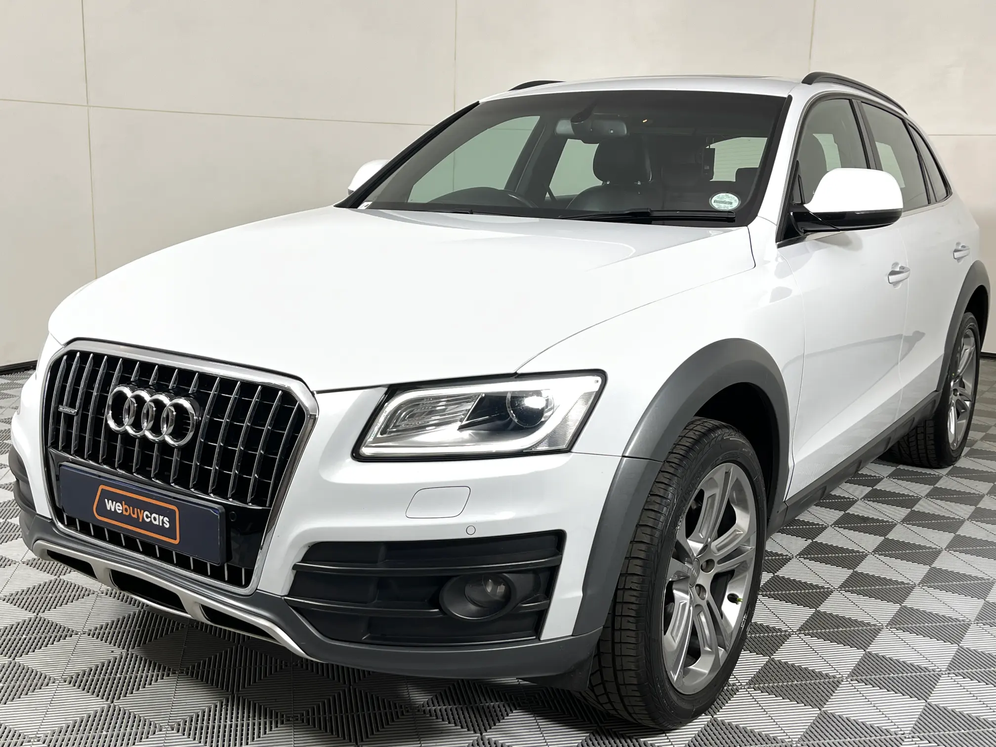 2017 Audi Q5 2.0 TDI quattro S tronic (40 Tdi)