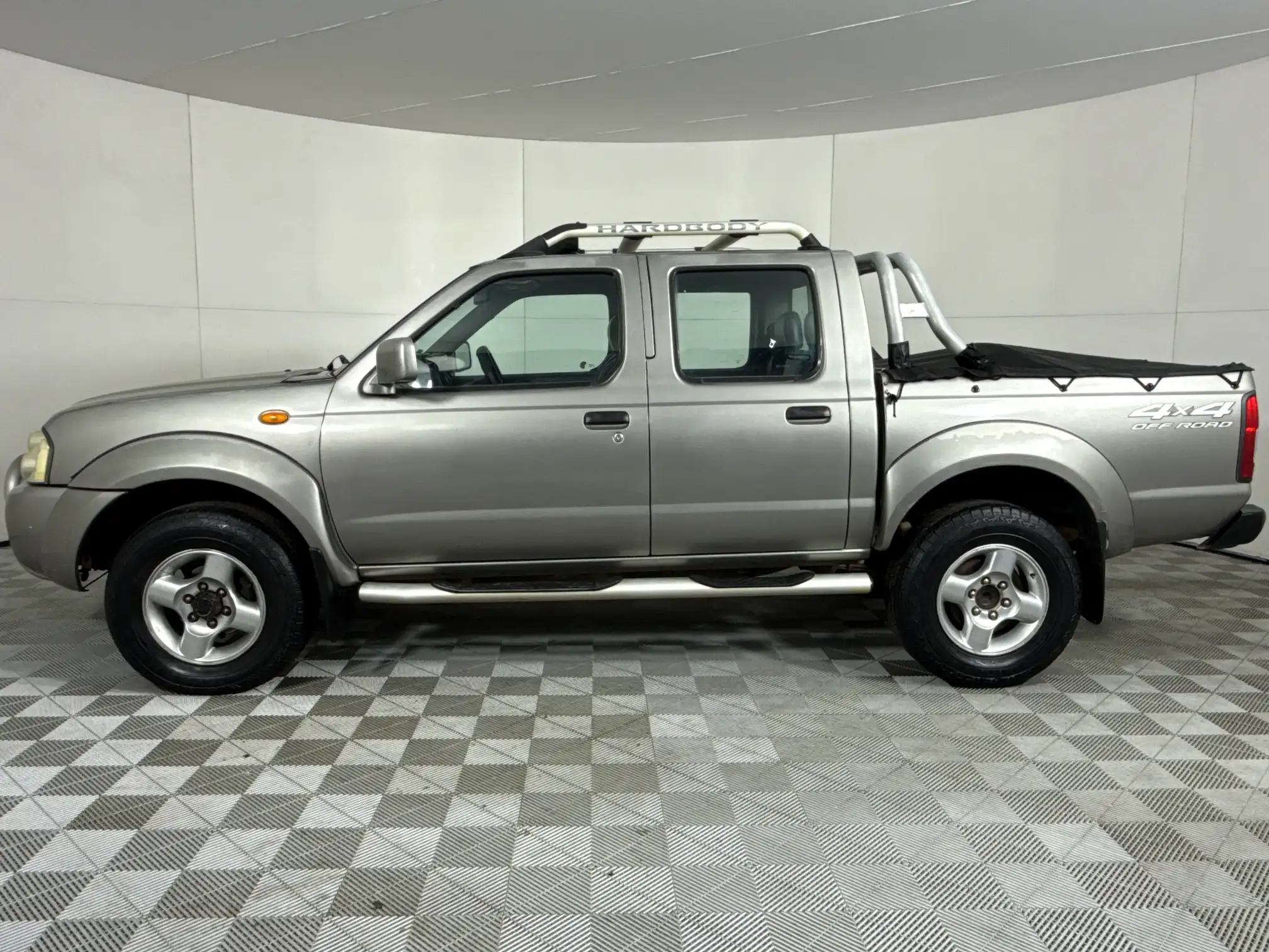 Nissan Hardbody