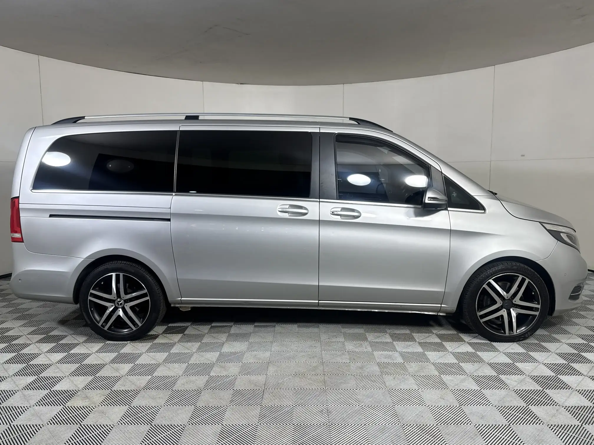 Mercedes-Benz Viano
