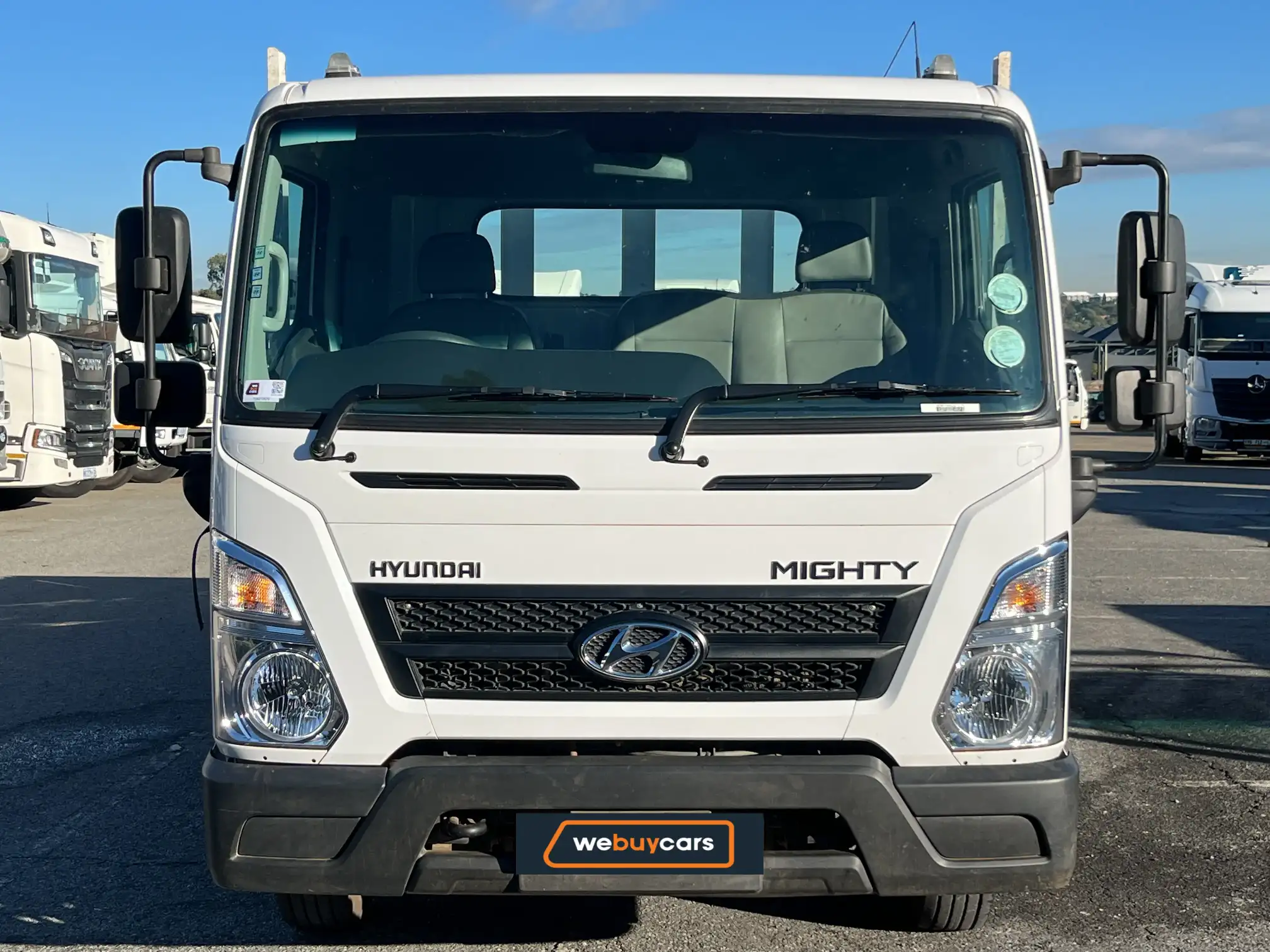 Hyundai EX-8