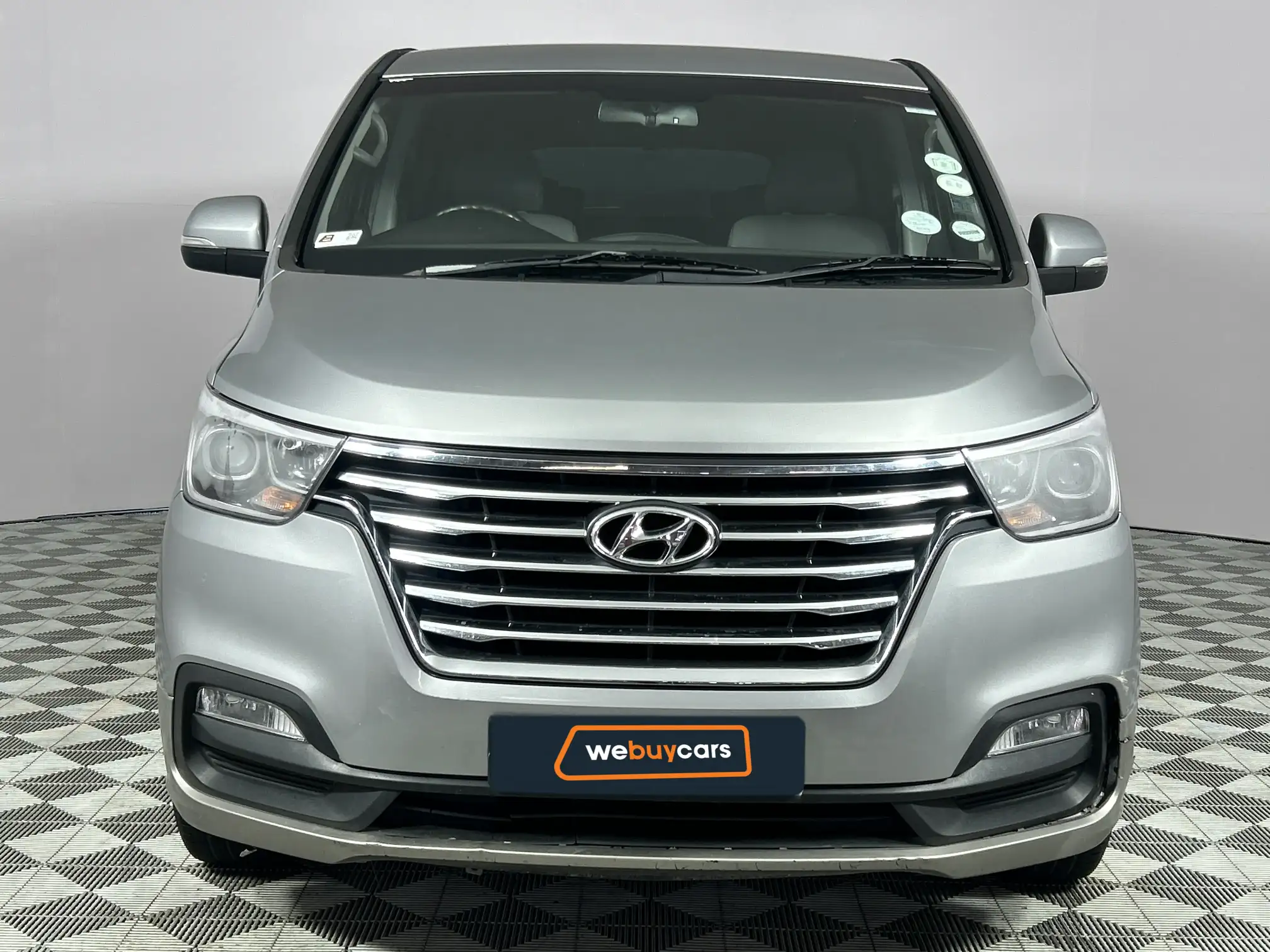 Hyundai H-1
