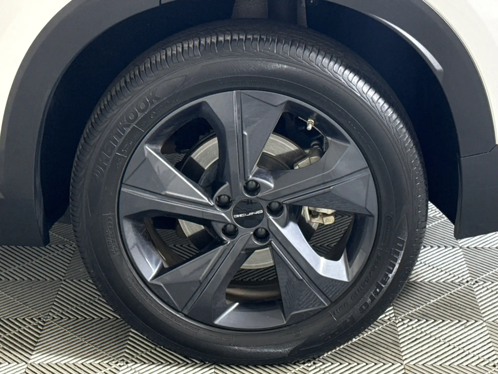 Baic X55