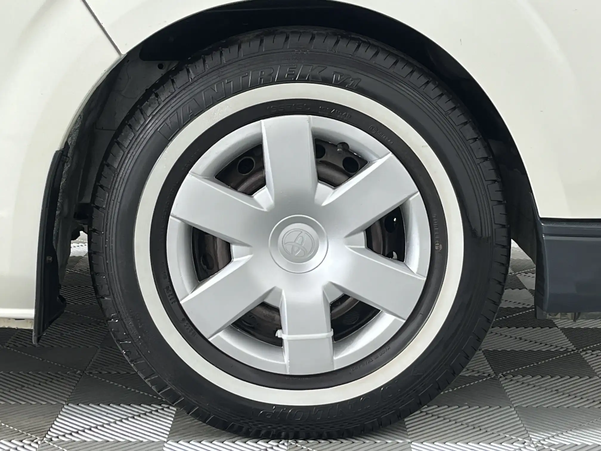 Toyota Quantum